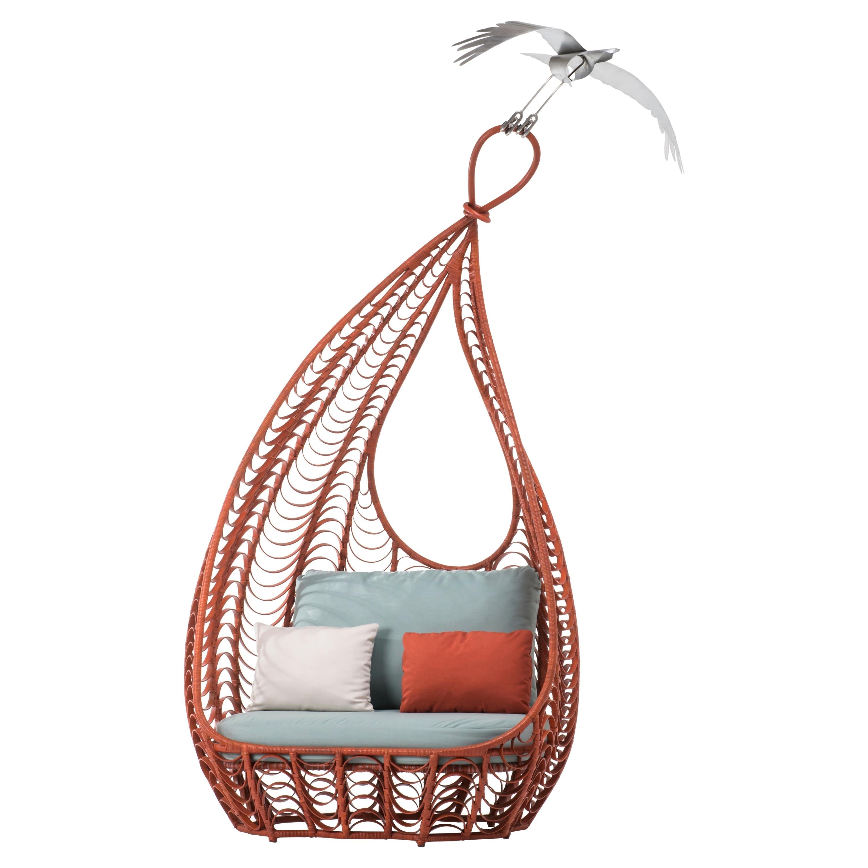 https://a.1stdibscdn.com/outdoor-lasso-lounge-chair-by-kenneth-cobonpue-for-sale/f_12192/f_327910321676488022819/23886722_master.jpg