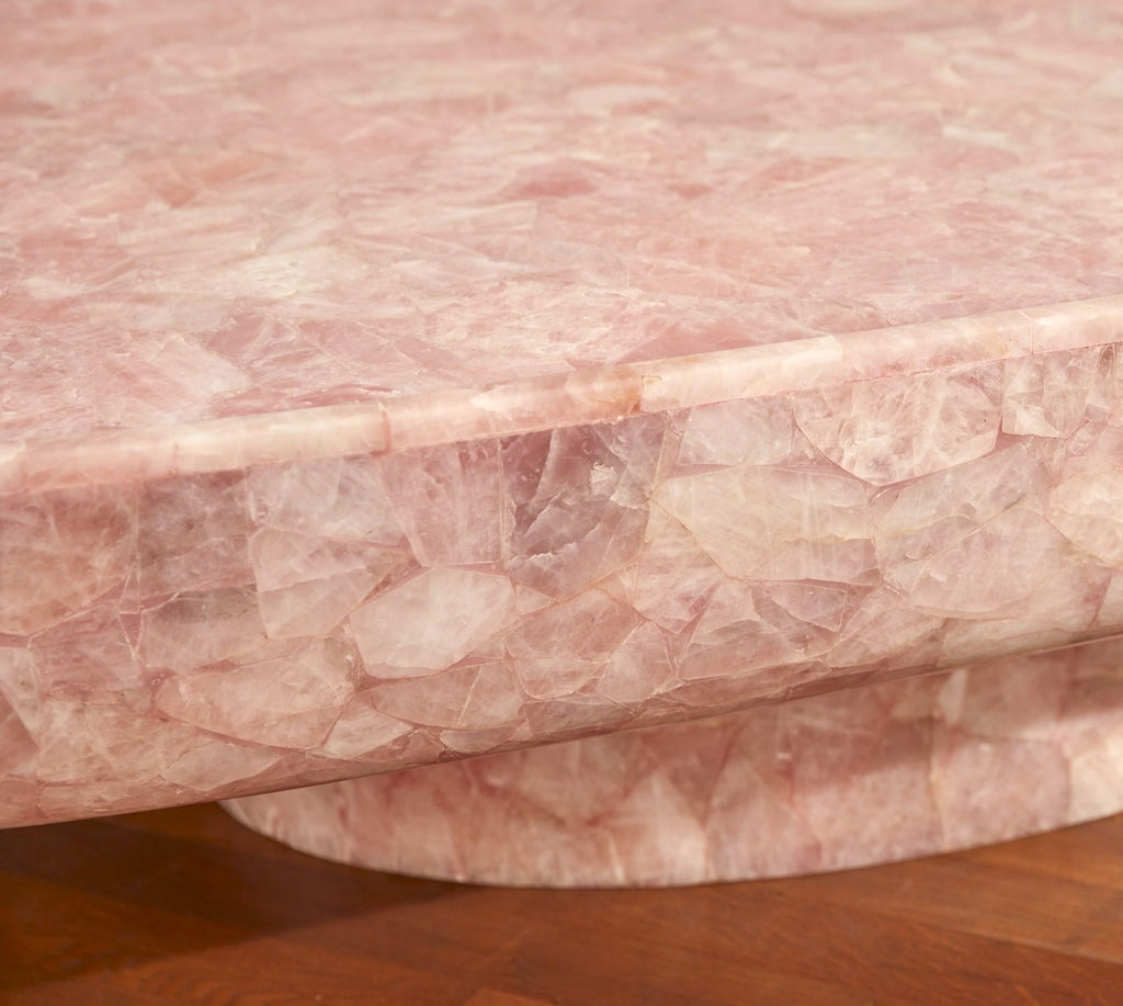 https://a.1stdibscdn.com/pink-quartz-coffee-table-by-studio-glustin-for-sale-picture-3/f_9680/f_367661921698156745188/23c64fa4_7fb2_4684_a8de_db671f76c6cd_detail_t_basse_rose_2_a_master.jpg