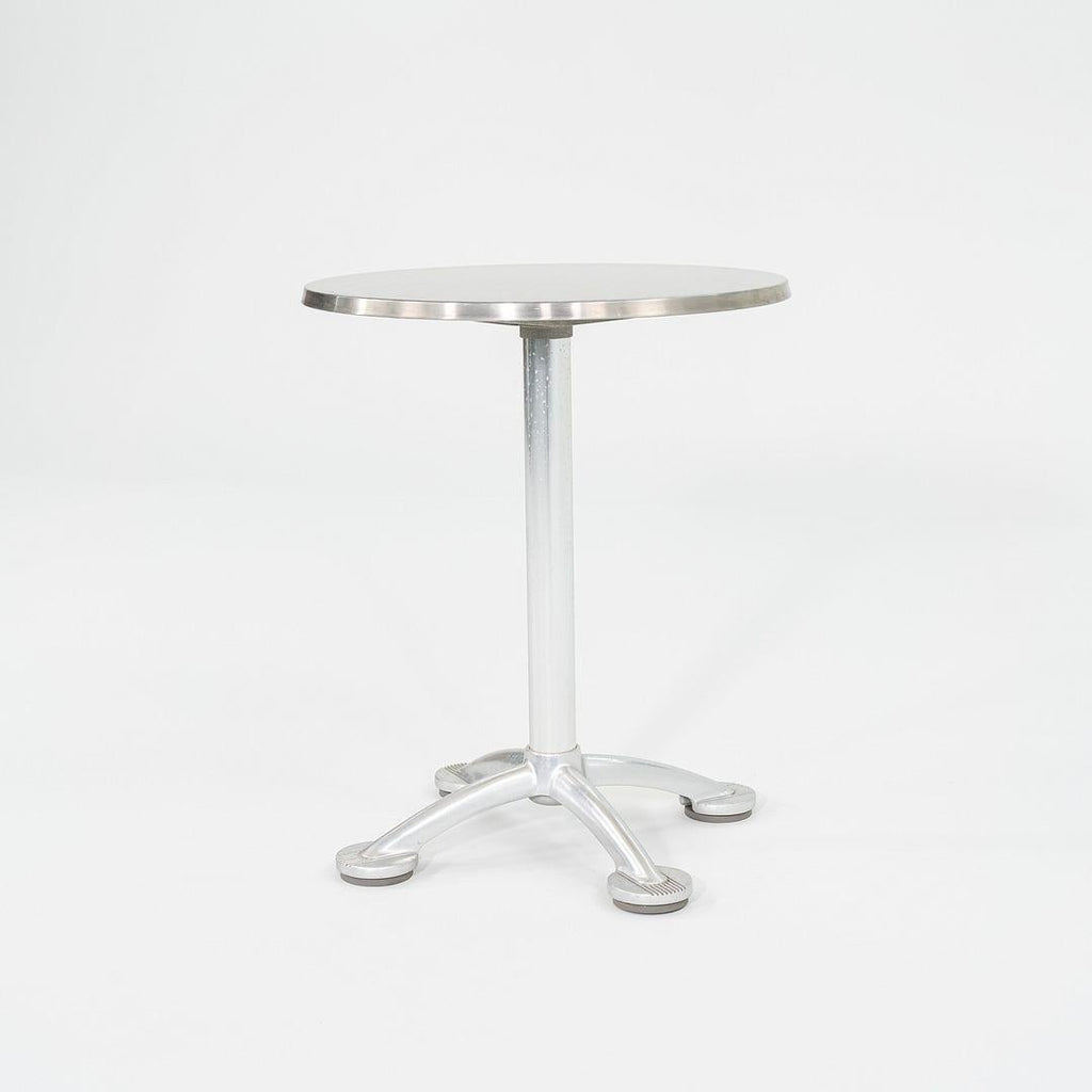 https://a.1stdibscdn.com/2010s-jorge-pensi-for-knoll-amat3-cafe-dining-table-in-aluminum-23-inch-for-sale-picture-5/0/f_455120621750273728635/24031907_7_master.jpg