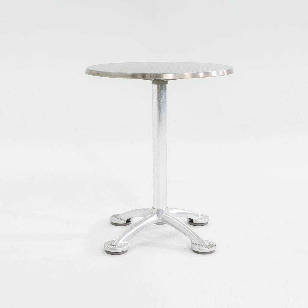 https://a.1stdibscdn.com/2010s-jorge-pensi-for-knoll-amat3-cafe-dining-table-in-aluminum-23-inch-for-sale-picture-3/0/f_455120621750273727492/24031907_9_master.jpg