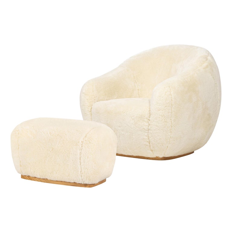 https://a.1stdibscdn.com/niemeyer-ii-armchair-and-stool-com-insidherland-by-joana-santos-barbosa-for-sale/1121189/f_240355221623771102452/24035522_master.jpg?width=768