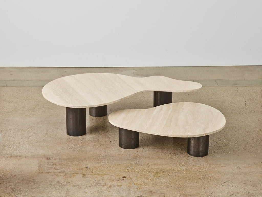 https://a.1stdibscdn.com/luca-table-large-travertine-stone-table-with-bronze-embossed-legs-for-sale-picture-9/f_99002/f_431547721762917742970/240611_UBR_0089_master.jpg