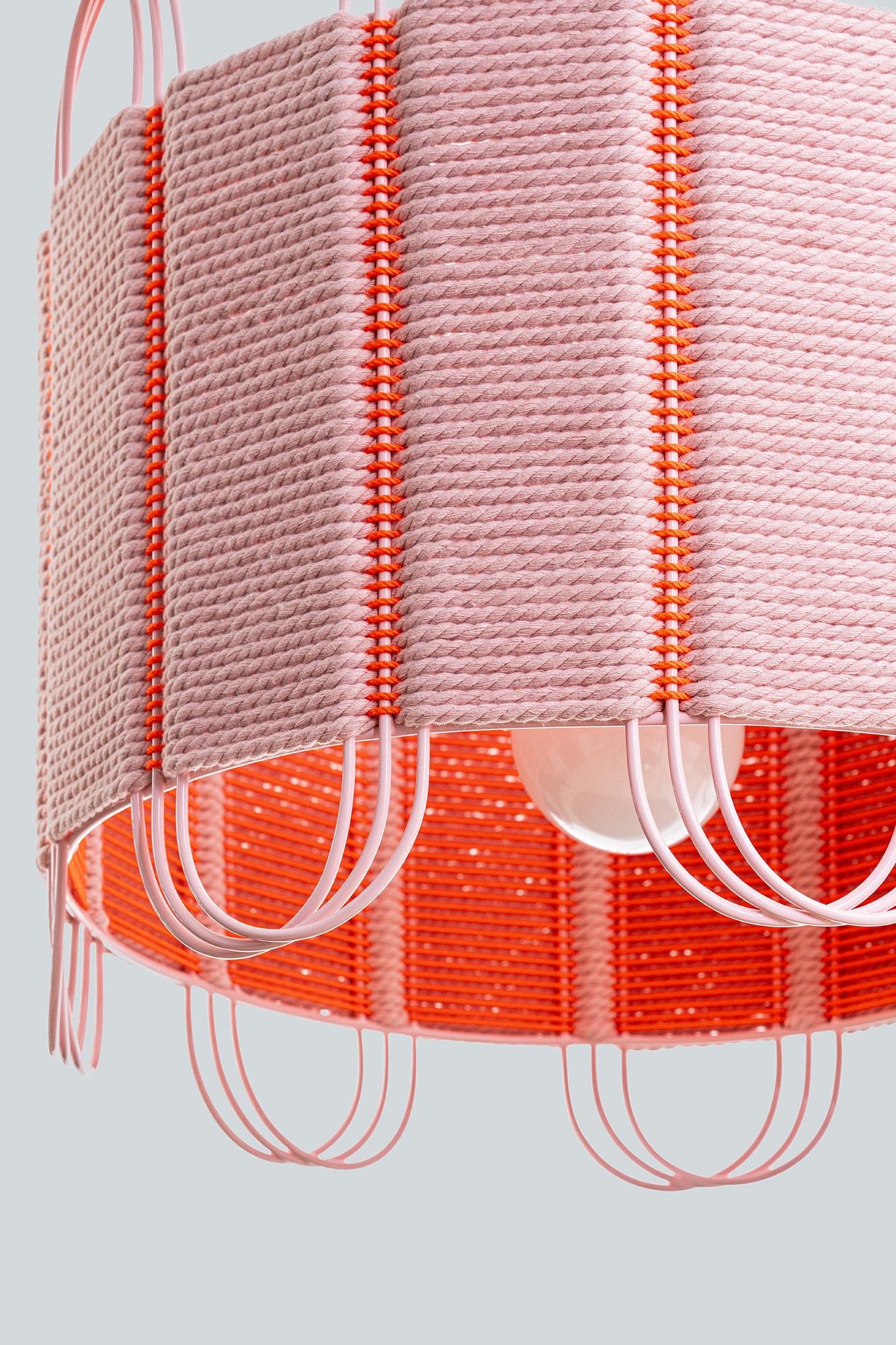 https://a.1stdibscdn.com/modern-crete-sculptural-lamp-in-pink-various-cords-steel-by-laura-casanas-maya-for-sale-picture-2/f_55372/f_494847621775078020454/240619_LAURA_LAMPS_12_1__master.jpg