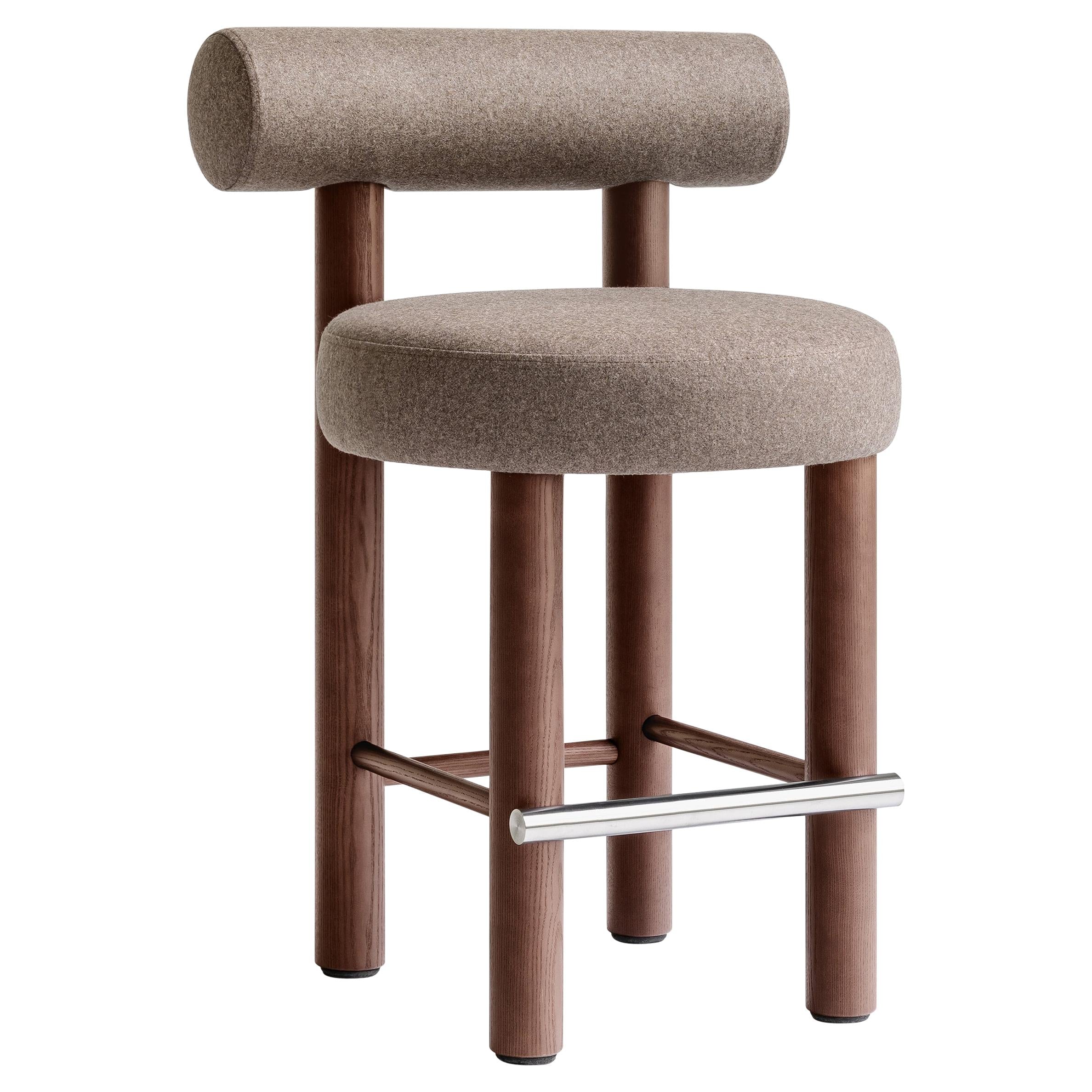 https://a.1stdibscdn.com/modern-counter-chair-gropius-cs2-in-wool-fabric-with-wooden-legs-by-noom-for-sale/1121189/f_241486721624703897123/24148672_master.jpg