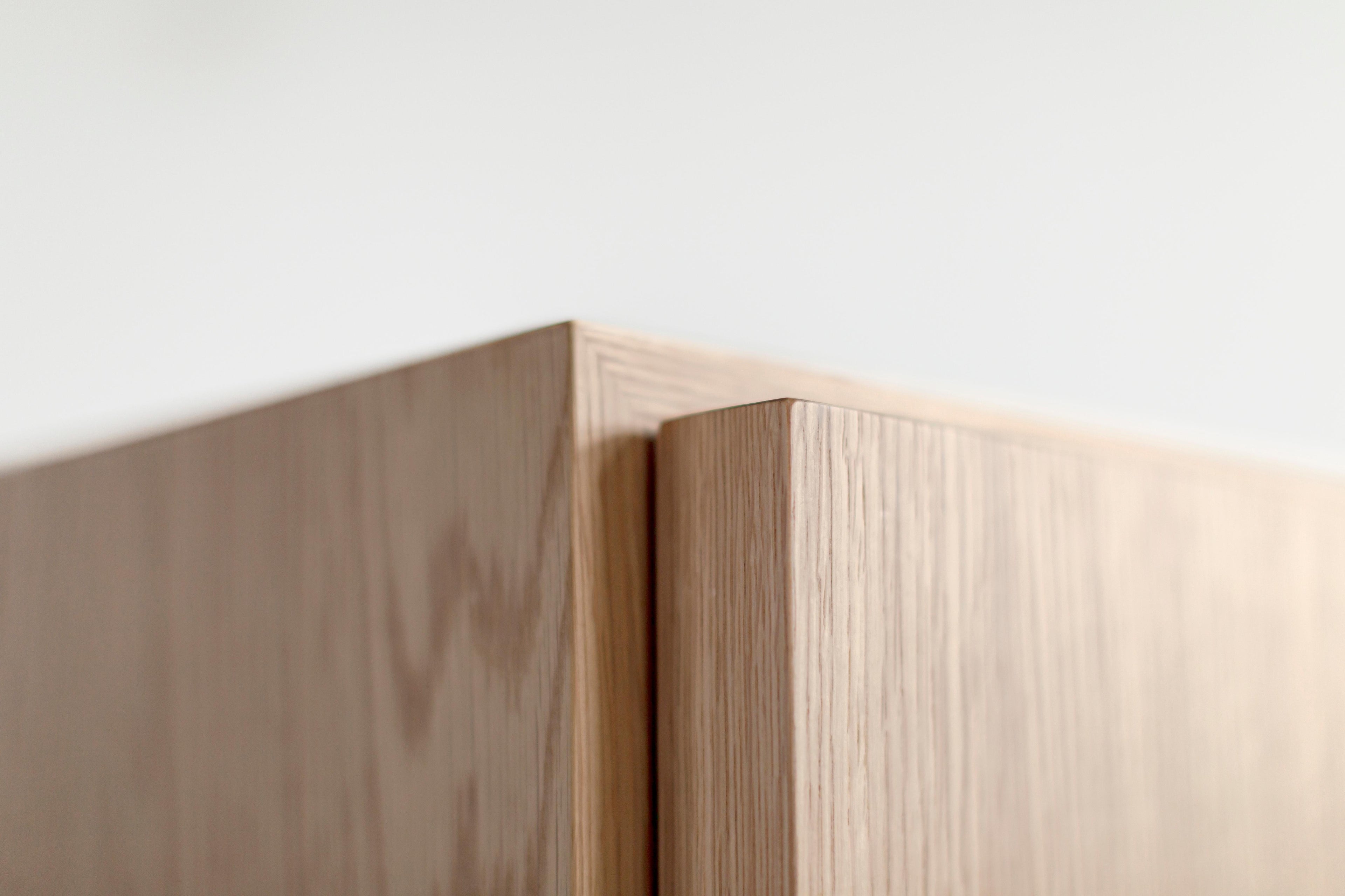 https://a.1stdibscdn.com/bertu-cabinet-carsen-modern-bleached-oak-storage-cabinet-white-oak-for-sale-picture-2/f_9720/f_494965121775159050853/24200103_Modern_bleached_oak_storage_cabinet_57347132_master.jpg