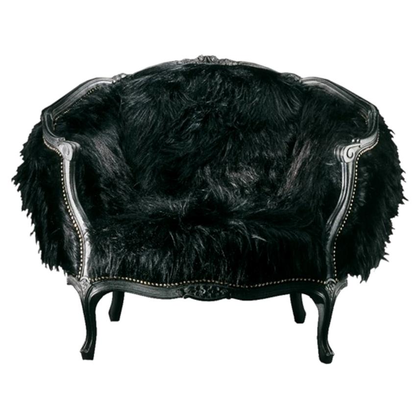 https://a.1stdibscdn.com/queen-kong-lounge-armchair-with-black-eco-fur-covering-for-sale/1121189/f_242731721624539944639/24273172_master.jpg