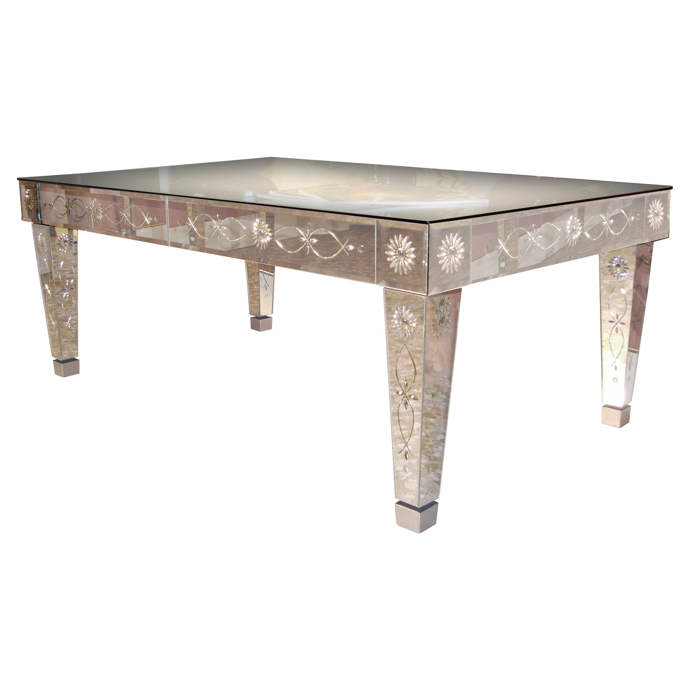 https://a.1stdibscdn.com/ducale-coffee-table-murano-glass-mirror-hand-made-engraved-by-fratelli-tosi-for-sale/1121189/f_246723521629827727681/24672352_datamatics.jpg