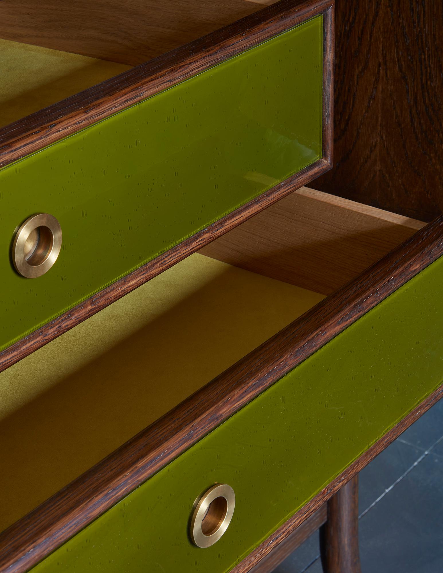 https://a.1stdibscdn.com/rupert-bevan-green-hand-blown-cathedral-glass-cabinet-two-shelves-for-sale-picture-5/f_95862/f_451062321747746340243/250321_Low_res_double_drawer_detail_bespoke_green_cabinet_James_M_master.jpg