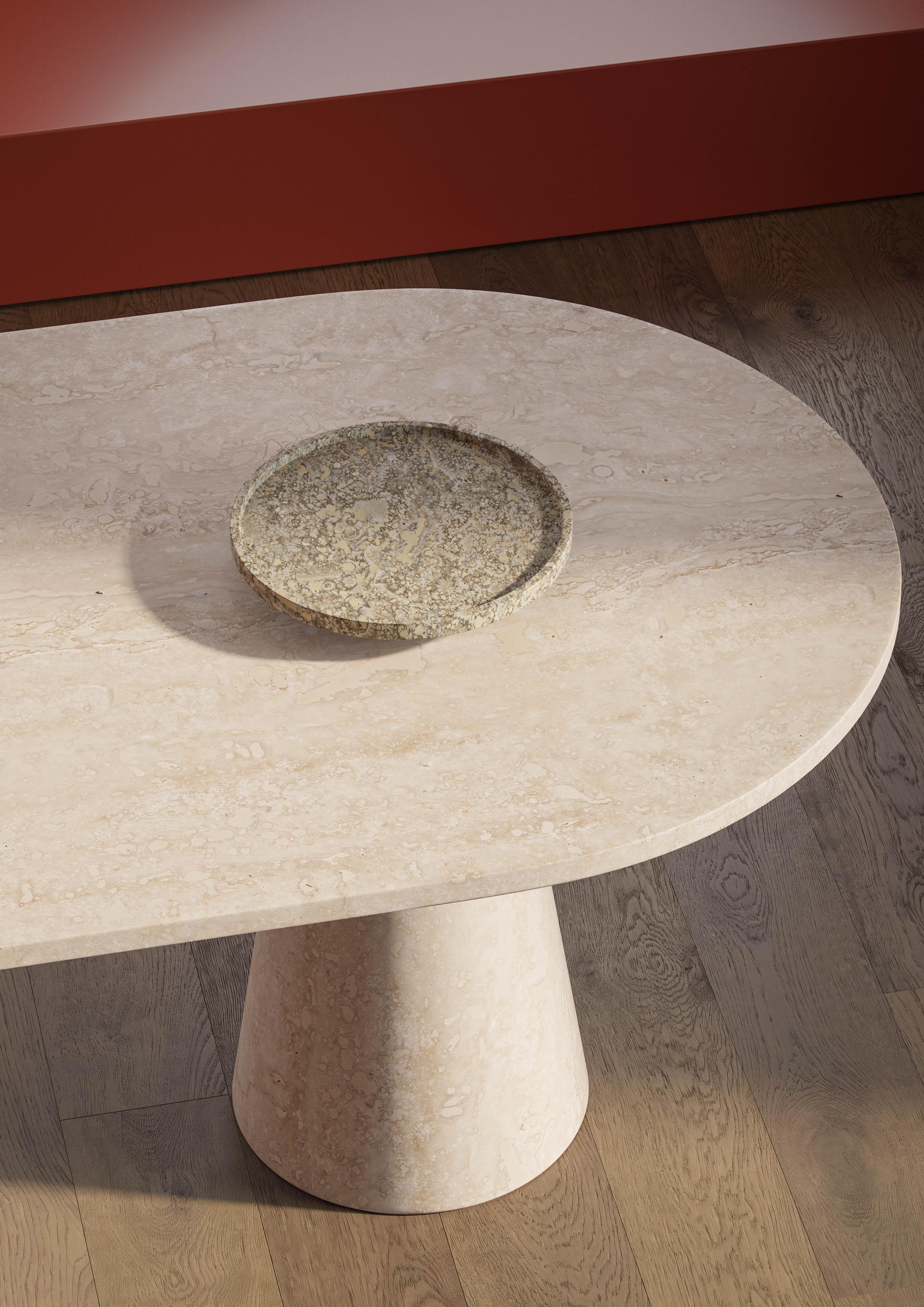 https://a.1stdibscdn.com/new-modern-dining-table-in-travertine-navona-creator-karen-chekerdjian-for-sale-picture-3/f_28003/f_445543221744792392767/250327_MMAIRO_New_Dining_Karen_SEC1_2MB_master.jpg