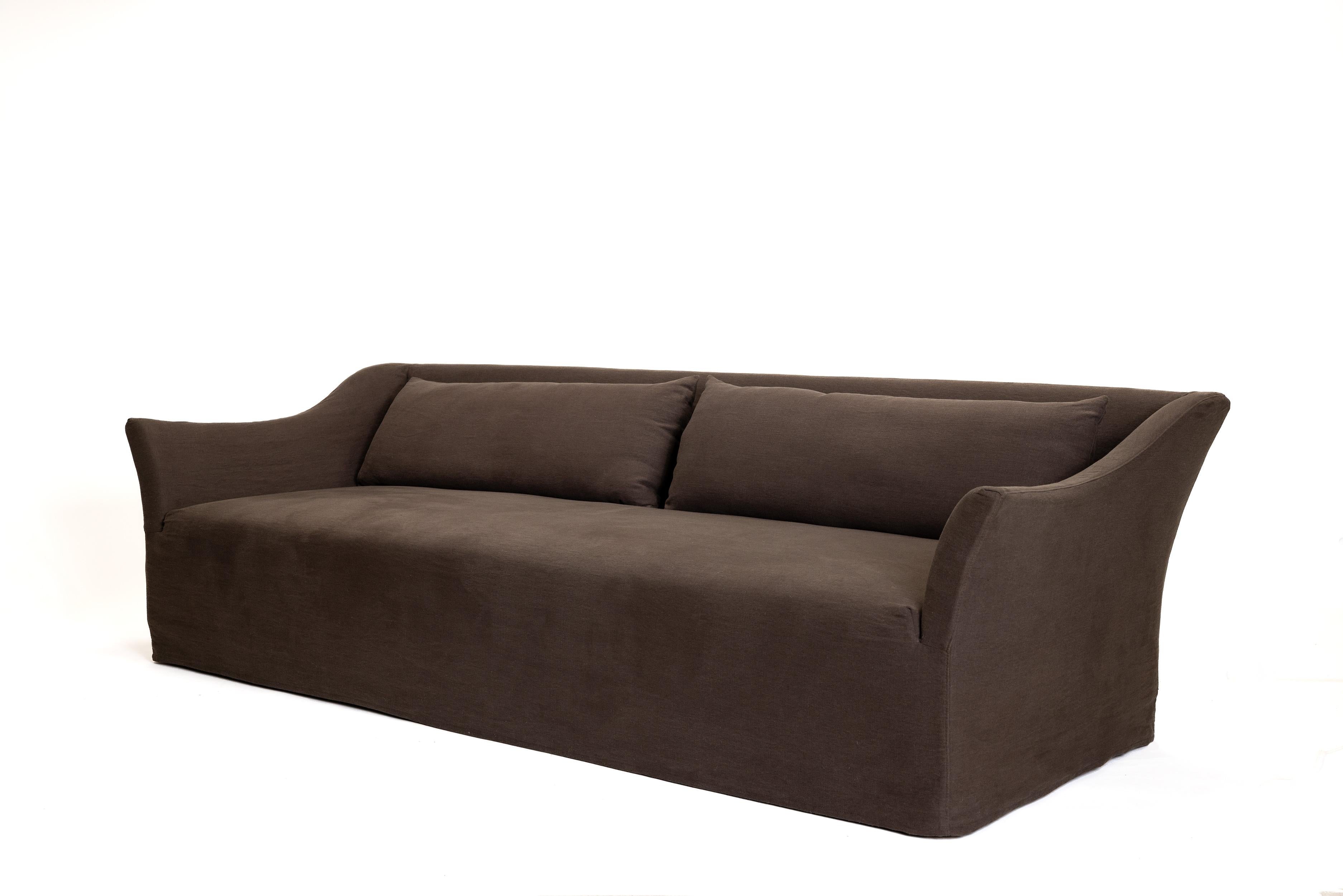https://a.1stdibscdn.com/001-ghost-sofa-9ft-for-sale-picture-8/f_102362/f_437385621749603511058/250523_GalerieSolis_Silo1277_master.jpg
