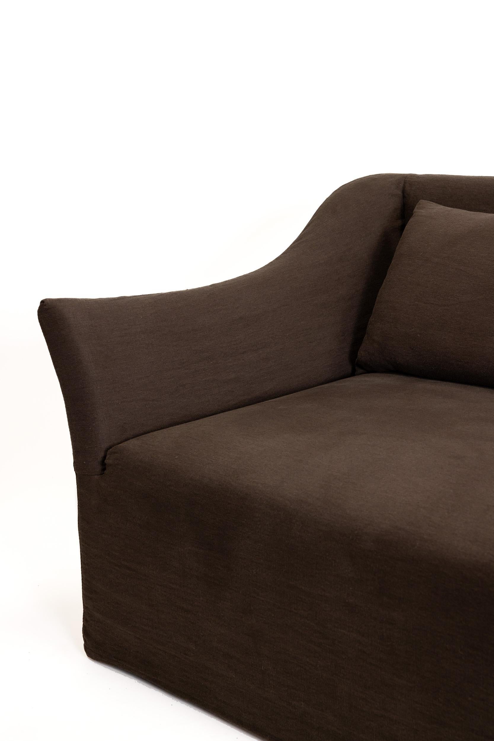 https://a.1stdibscdn.com/001-ghost-sofa-9ft-for-sale-picture-10/f_102362/f_437385621749603510648/250523_GalerieSolis_Silo1283_master.jpg