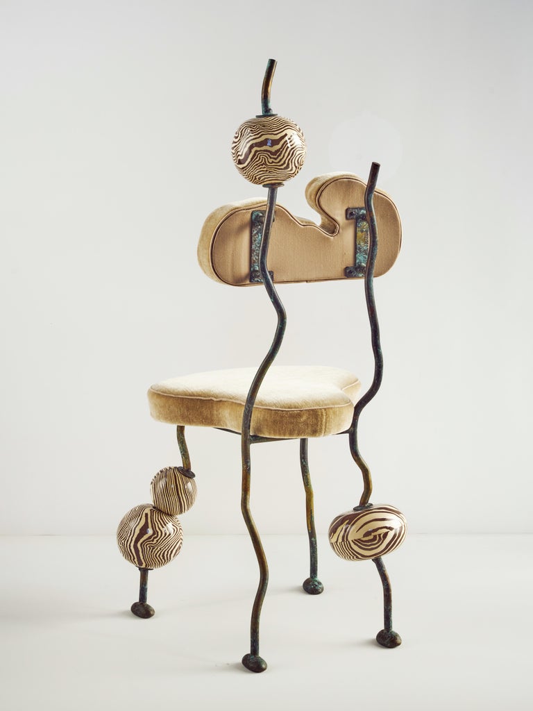 https://a.1stdibscdn.com/henry-holland-studio-cumulus-bronze-and-fabric-chair-for-sale-picture-6/f_82792/f_474968521762961563313/250918_HenryHolland_FurnitureCollection4831_Ecom_3_v2_HighRes_master.jpg?width=768