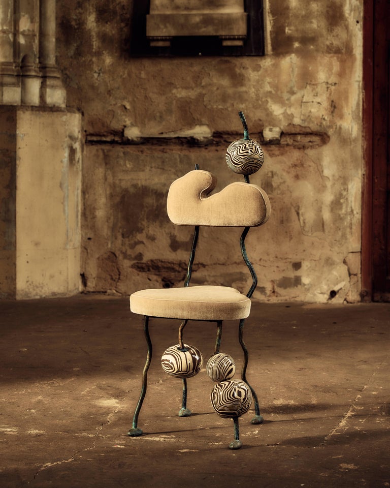 https://a.1stdibscdn.com/henry-holland-studio-cumulus-bronze-and-fabric-chair-for-sale-picture-4/f_82792/f_474968521762961810711/250918_HenryHolland_FurnitureCollection_WebReady_v1_1_master.jpg?width=768
