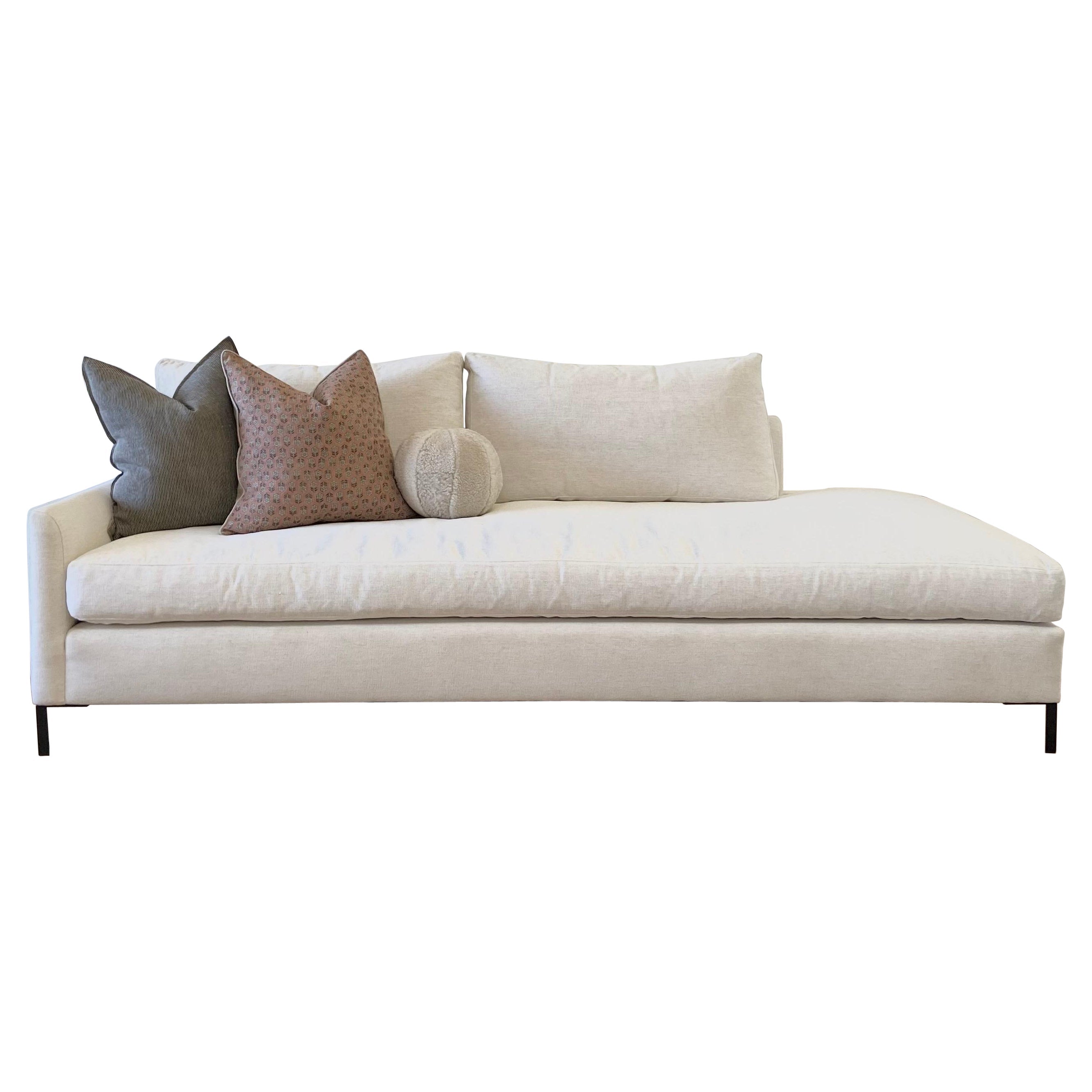 https://a.1stdibscdn.com/custom-chaise-one-arm-sofa-crypton-stain-resistant-fabric-for-sale/1121189/f_253637221634719735832/25363722_datamatics.jpg