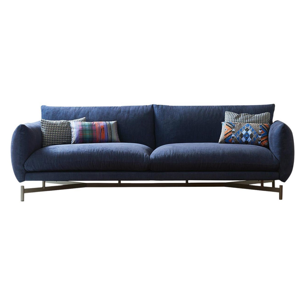 https://a.1stdibscdn.com/koa-blue-sofa-by-angeletti-ruzza-for-sale/1121189/f_254417521664466571146/25441752_datamatics.jpg