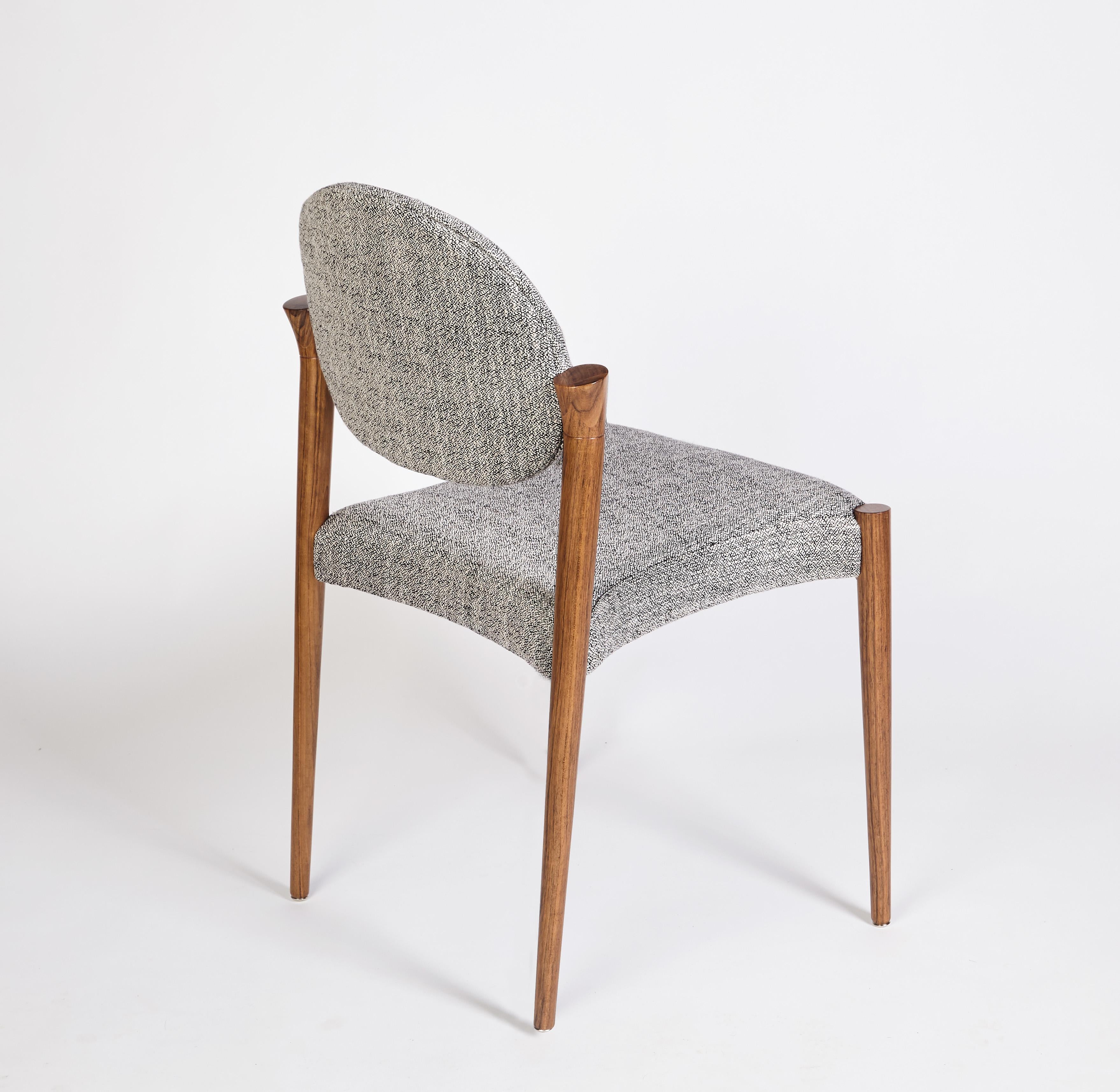 https://a.1stdibscdn.com/21st-century-tanoco-small-chair-in-satin-mutenye-wood-by-duistt-for-sale-picture-5/f_63222/f_457955521763468450283/_254_cs_b_05_20220527111432_master.jpg