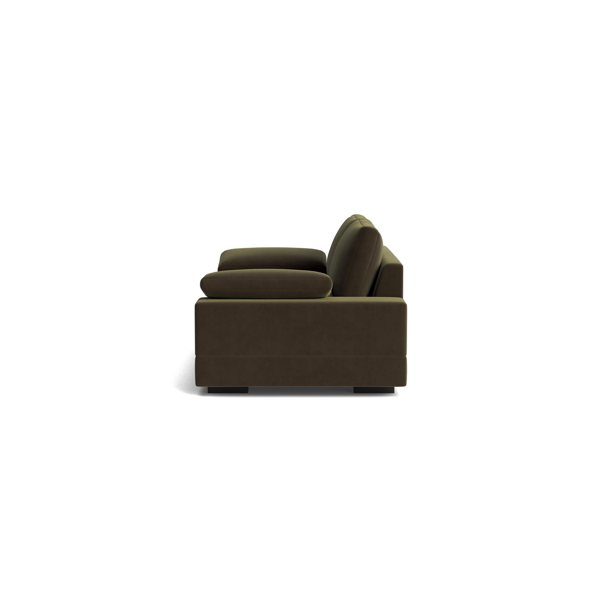 https://a.1stdibscdn.com/geometric-modern-sofa-in-maharam-velvet-for-sale-picture-7/f_27523/f_479511121765462710009/25_Frame_25_76_TEMPO_015_FARMLAND_master.jpg