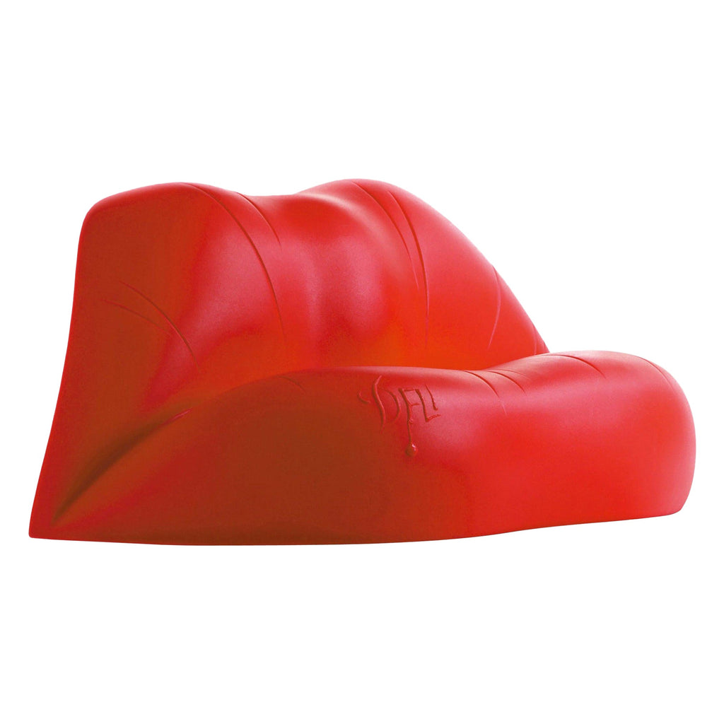 https://a.1stdibscdn.com/salvador-dali-contemporary-red-dali-lips-sofa-for-bd-for-sale/f_14272/f_333038121678878434158/27929662_datamatics.jpg