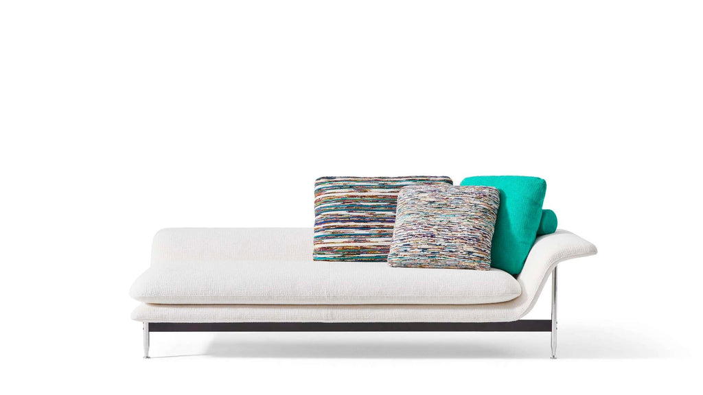 https://a.1stdibscdn.com/antonio-citterio-esosoft-sofa-by-cassina-italy-2022-for-sale-picture-4/f_15912/f_296901521658492258631/27_dettagli_580_esosoft_sofa_master.jpg