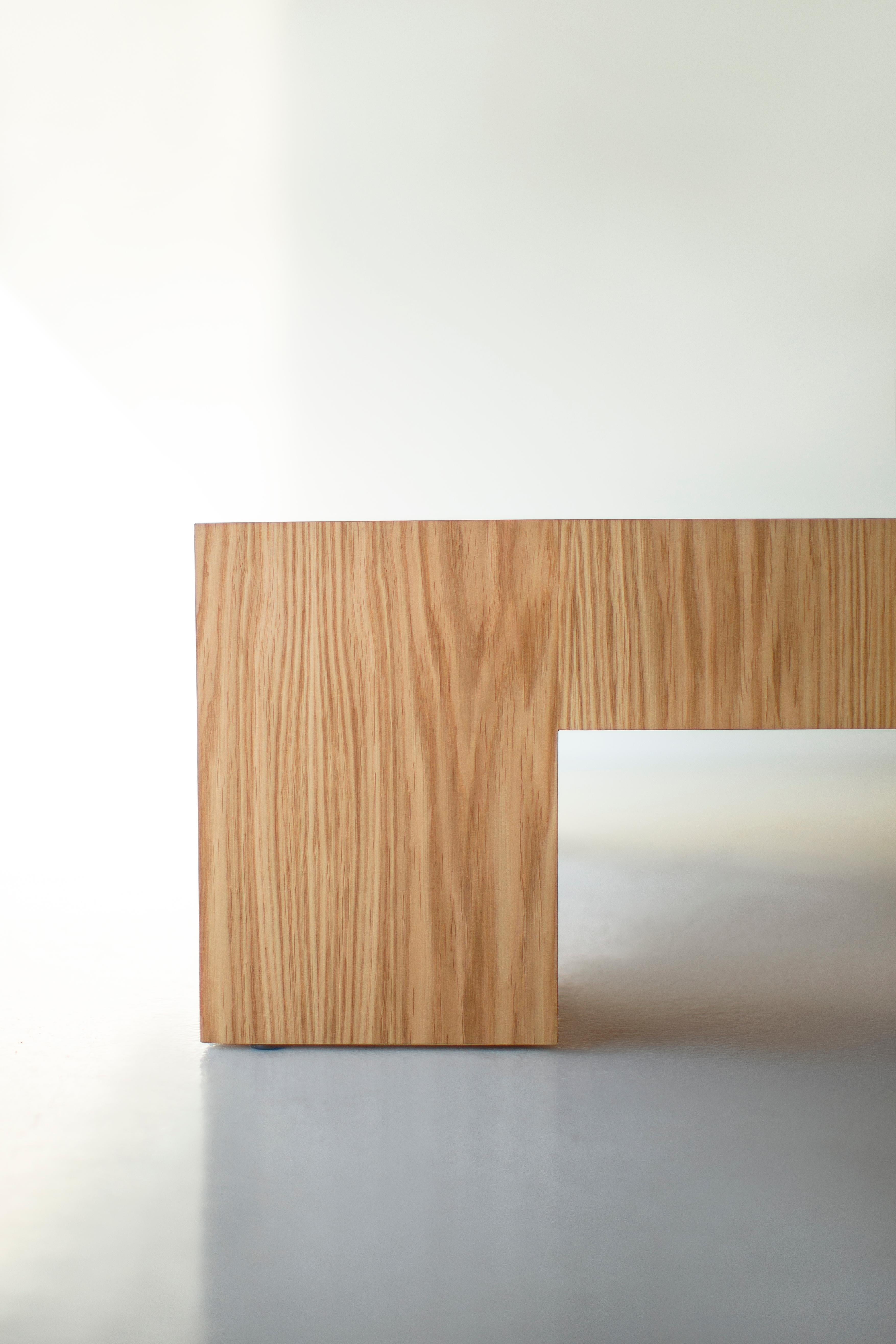 https://a.1stdibscdn.com/bertu-coffee-tables-mondo-modern-white-oak-coffee-table-customizable-for-sale-picture-4/f_9720/f_461628121754491510855/28735020_modern_White_Oak_Coffee_Table_12547462_master.jpg