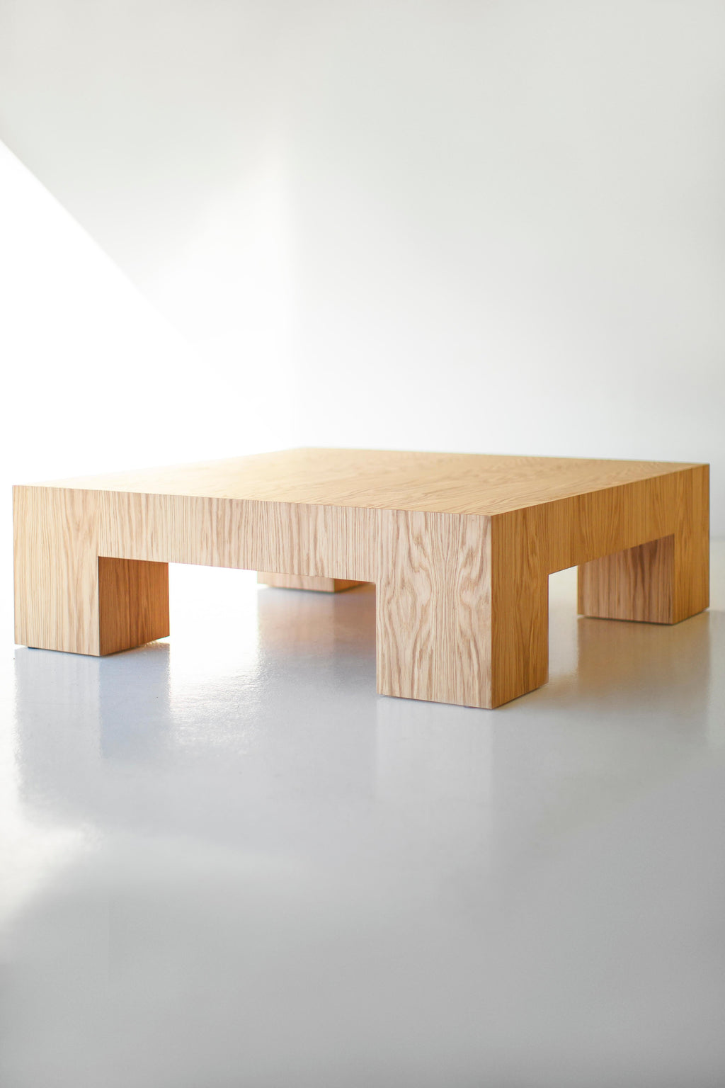 https://a.1stdibscdn.com/bertu-coffee-tables-mondo-modern-white-oak-coffee-table-customizable-for-sale-picture-10/f_9720/f_461628121754491521956/28735020_modern_White_Oak_Coffee_Table_12547492_master.jpg