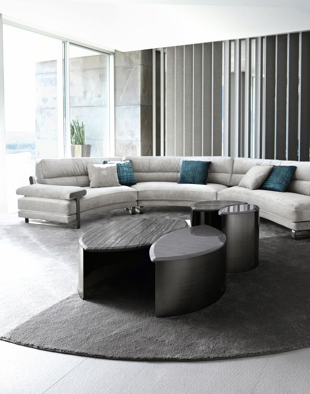 https://a.1stdibscdn.com/giorgio-collection-mirage-curve-sectional-velvet-sofa-for-sale-picture-11/f_45442/f_273716621644960316838/28_02_20_10053_m_master.jpg