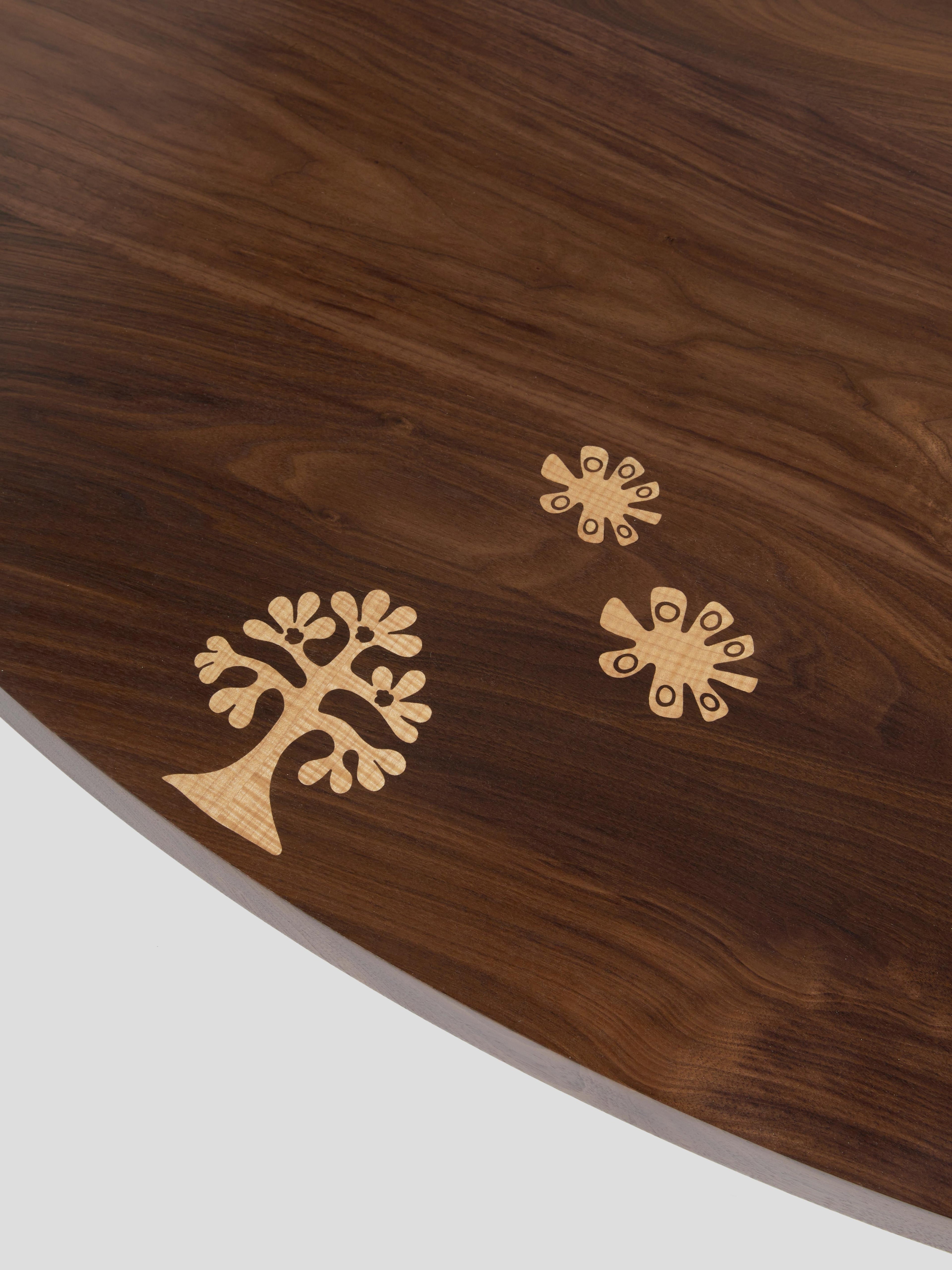 https://a.1stdibscdn.com/the-cowrie-oval-coffee-table-by-sister-by-studio-ashby-for-sale-picture-2/f_87162/f_473588021762184662554/290152_Sister_by_Studio_Ashby_03_44736_master.jpg