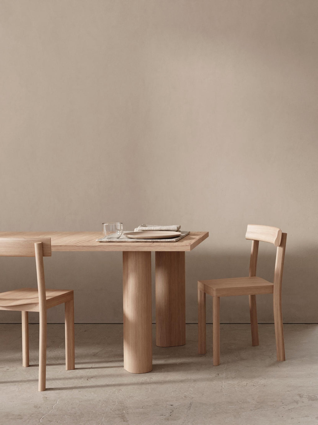 https://a.1stdibscdn.com/galta-forte-240-oak-dining-table-by-kann-design-for-sale-picture-4/f_12192/f_368198121698429823394/291421_3_galta_240_forte_natural_naturel_Kann_Design_master.jpg