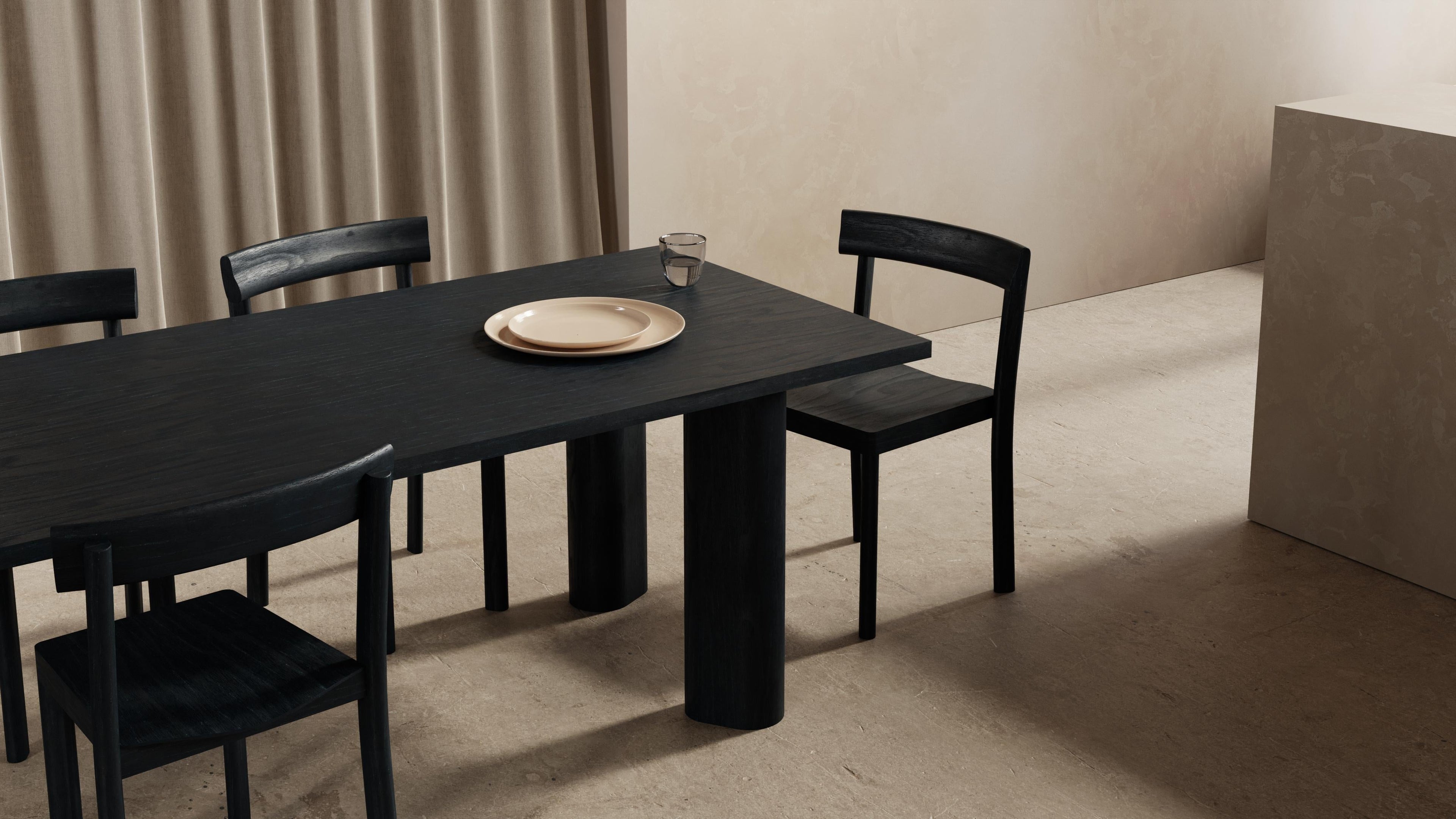 https://a.1stdibscdn.com/galta-forte-240-black-oak-dining-table-by-kann-design-for-sale-picture-6/f_12192/f_368174921698421670971/291422_5_galta_forte_240_ch_ne_naturel_Kann_Design_master.jpg