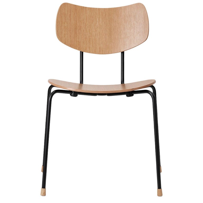 https://a.1stdibscdn.com/lauritzen-vla26-vega-chair-in-oiled-oak-chrome-fabric-for-carl-hansen-son-for-sale-picture-10/f_14472/f_437998821740511812999/2BVilhelm_Lauritzen_VL26_Vega_chair_for_Carl_Hansen_and_Son_Two_Enlighten_Los_Angeles_master.jpg?width=768
