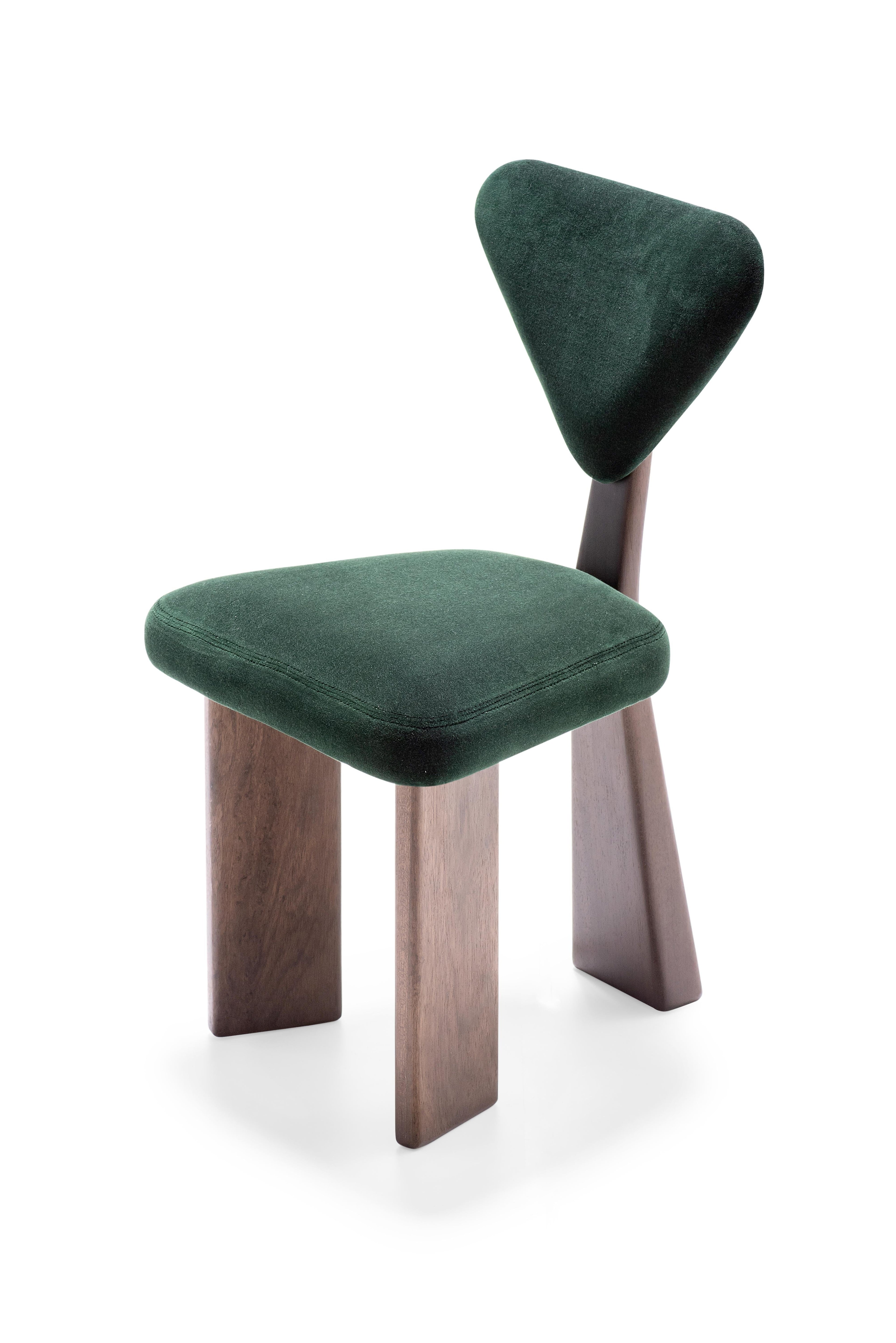 https://a.1stdibscdn.com/contemporary-dining-chair-in-solid-brazilian-walnut-wood-by-juliana-vasconcellos-for-sale-picture-2/f_39861/1547215735933/_2CF7445_master.jpg
