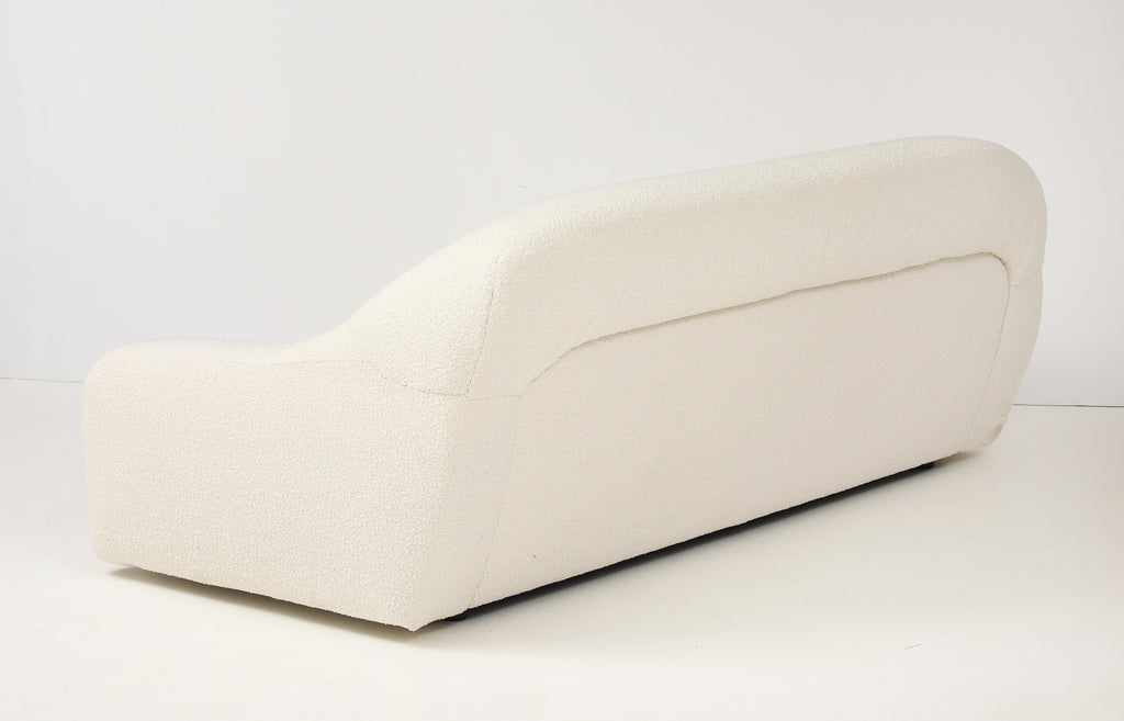 https://a.1stdibscdn.com/sofa-in-the-style-of-george-bighinello-for-eurosalotto-in-ivory-boucle-italy-for-sale-picture-6/f_8874/f_452337621748536466537/2P6A6287_master.jpg