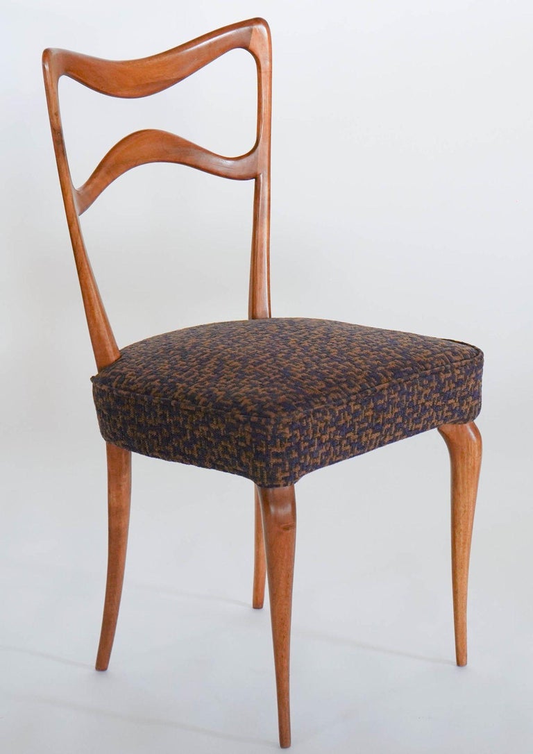 https://a.1stdibscdn.com/armonia-walnut-dining-chair-silvio-piattelli-design-made-in-italy-for-sale-picture-3/f_25683/f_398210221716321669494/2_Organica_chair_4_master.jpeg?width=768