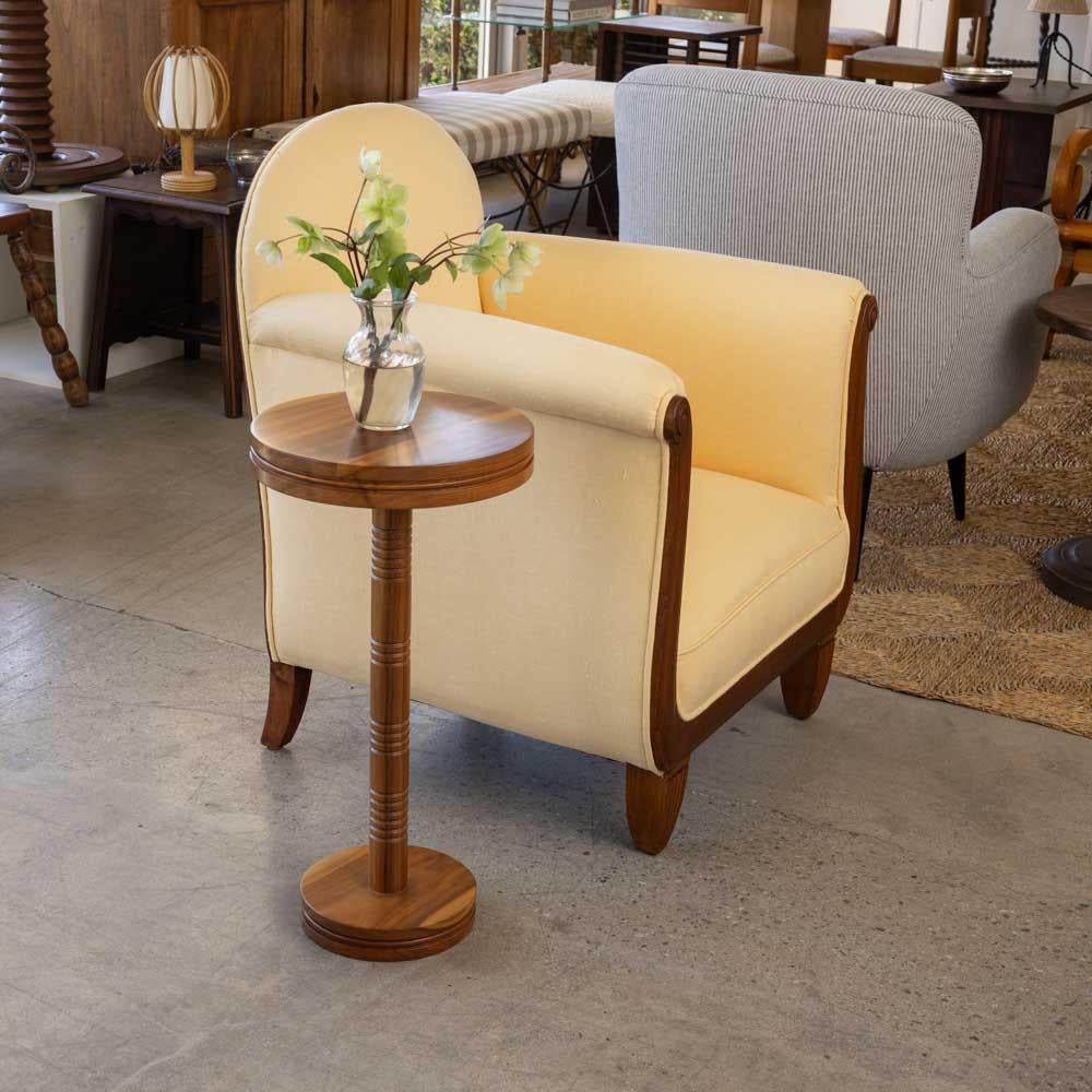 https://a.1stdibscdn.com/panoplie-walnut-drink-table-for-sale-picture-3/f_53952/f_334118121773964412349/2_PATDT0140_Panoplie_Walnut_Drink_Table_WG_PATDT0140_6486_master.jpg