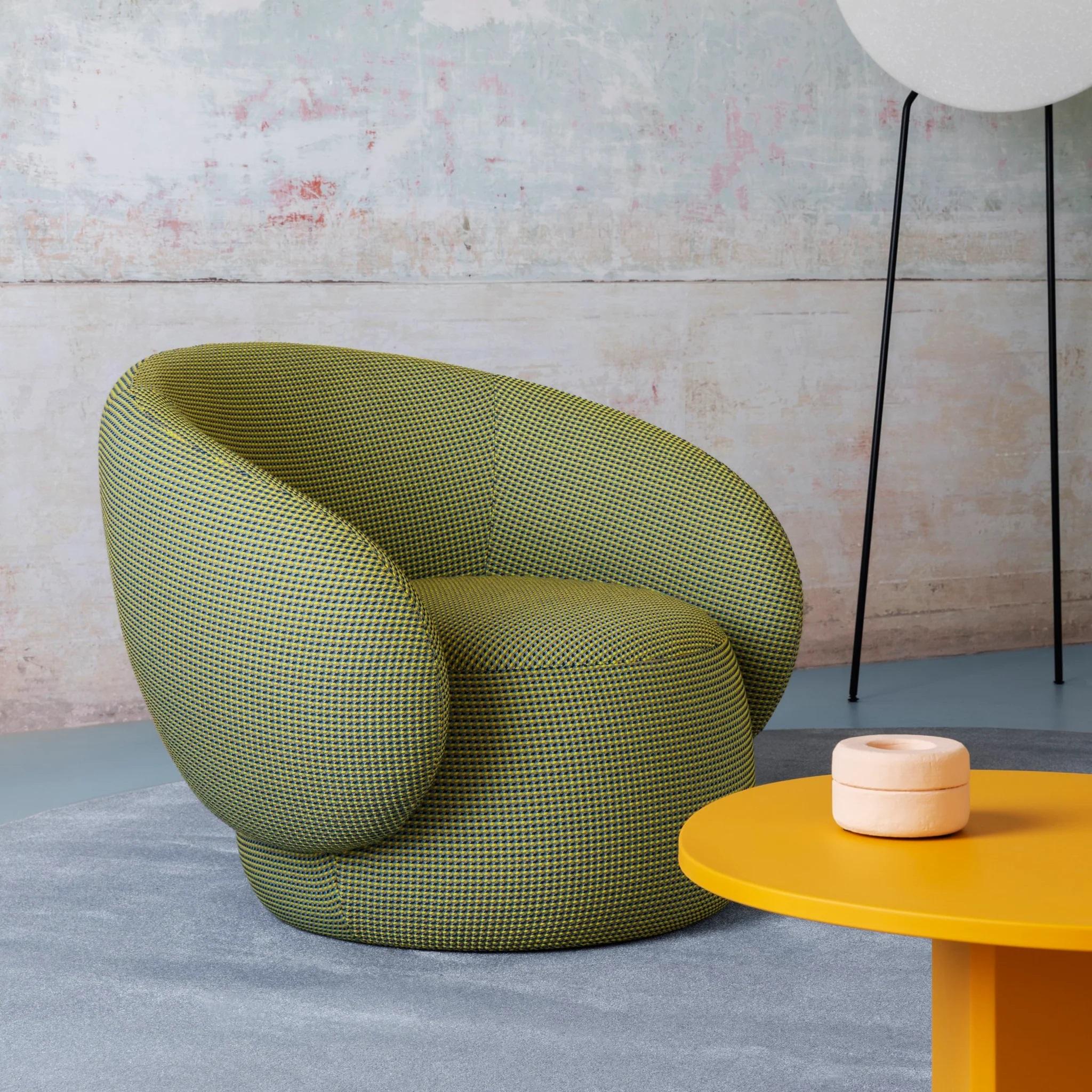 https://a.1stdibscdn.com/contemporary-fully-upholstered-lounge-chair-with-a-plump-and-curvaceous-seat-for-sale-picture-3/f_27693/f_434404021738519249485/2_master.jpg