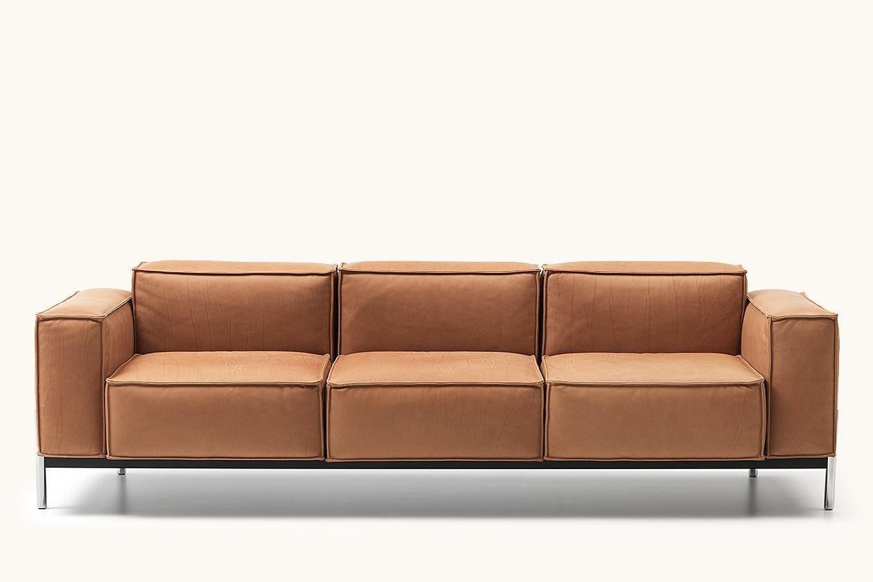 https://a.1stdibscdn.com/de-sede-ds-21-three-seat-sofa-in-hazel-upholstery-by-stephan-hurlemann-for-sale-picture-2/22569652/f_324451021674808562147/2_master.jpg