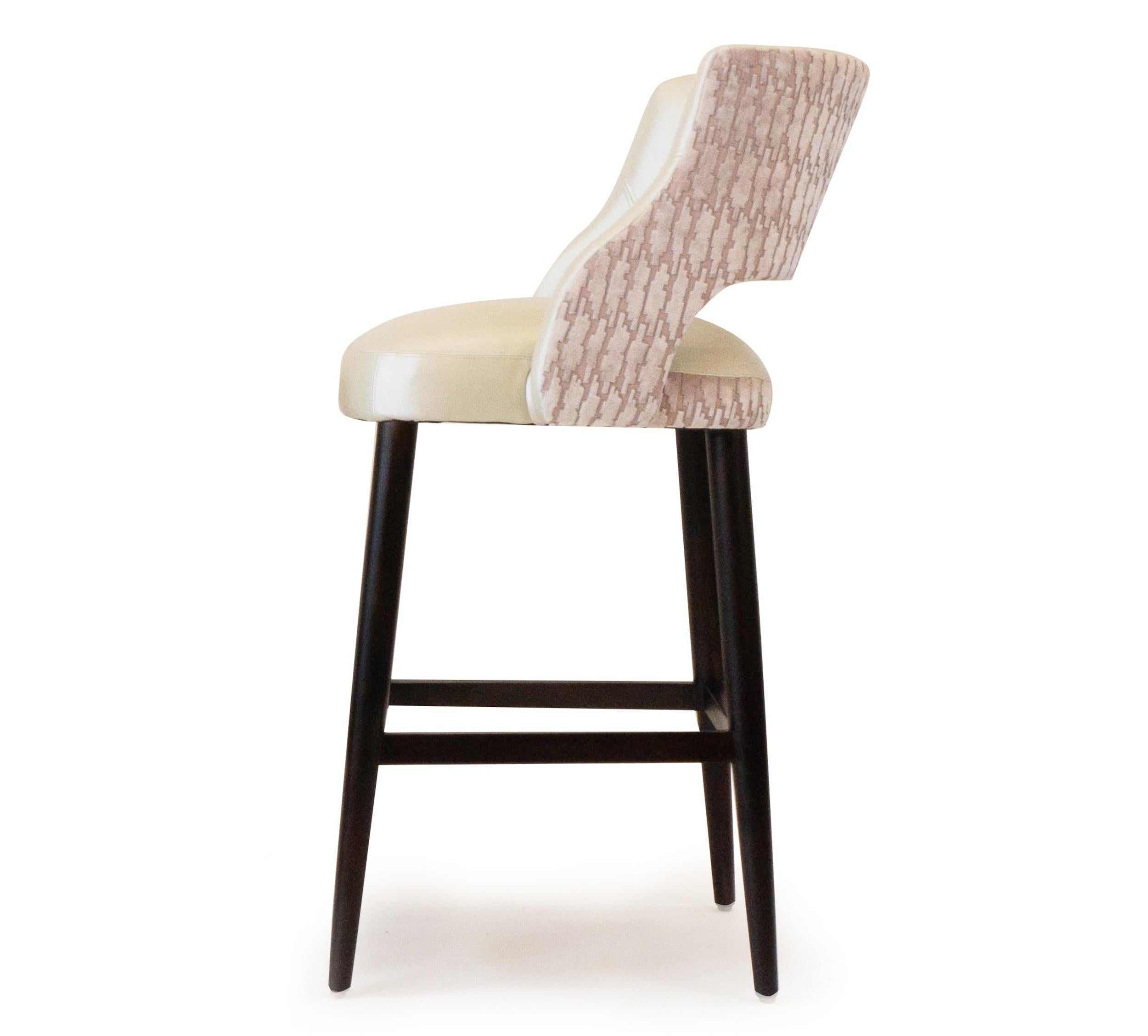 https://a.1stdibscdn.com/modern-armless-bar-or-counter-stool-with-relaxed-backrest-for-sale-picture-2/f_21233/f_218850421608569071637/2_master.jpg
