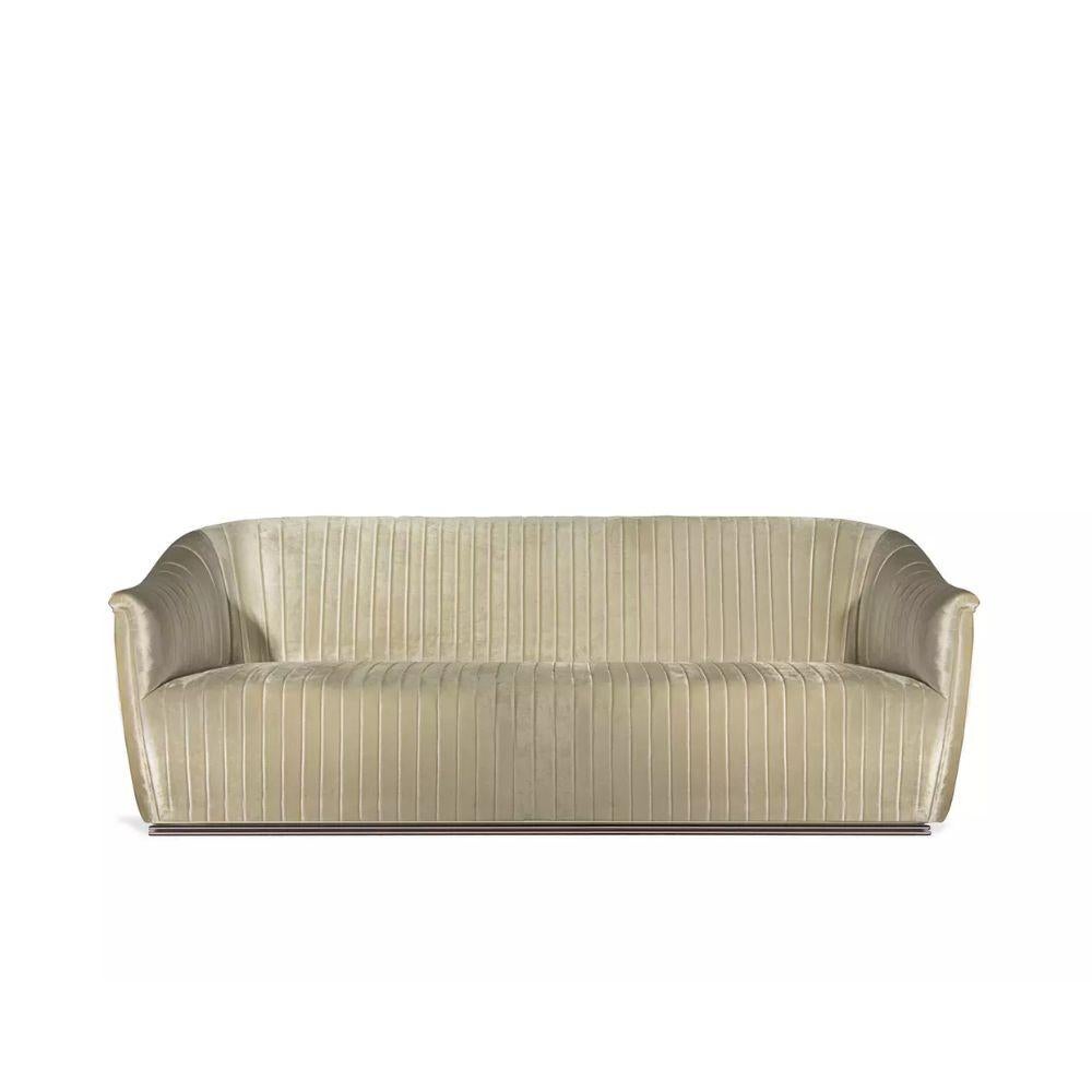 https://a.1stdibscdn.com/mia-sofa-for-sale-picture-2/f_74772/f_425904121733327846991/2_master.jpg