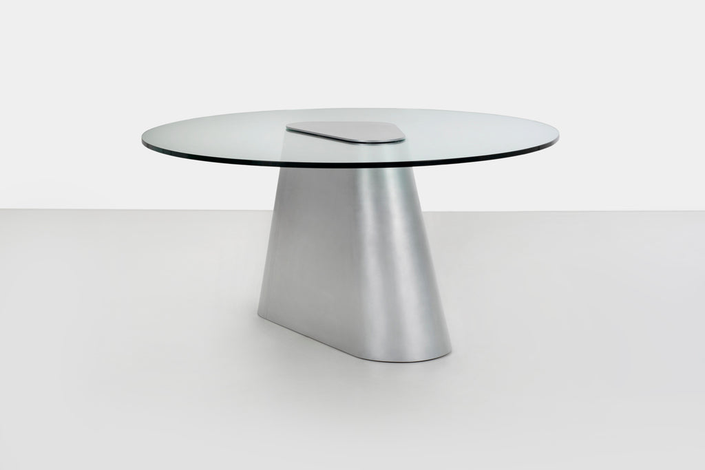 https://a.1stdibscdn.com/sculptural-tm-dining-entry-table-in-wax-polished-formed-aluminum-with-glass-top-for-sale-picture-6/f_31003/1571258742138/2_master.jpg