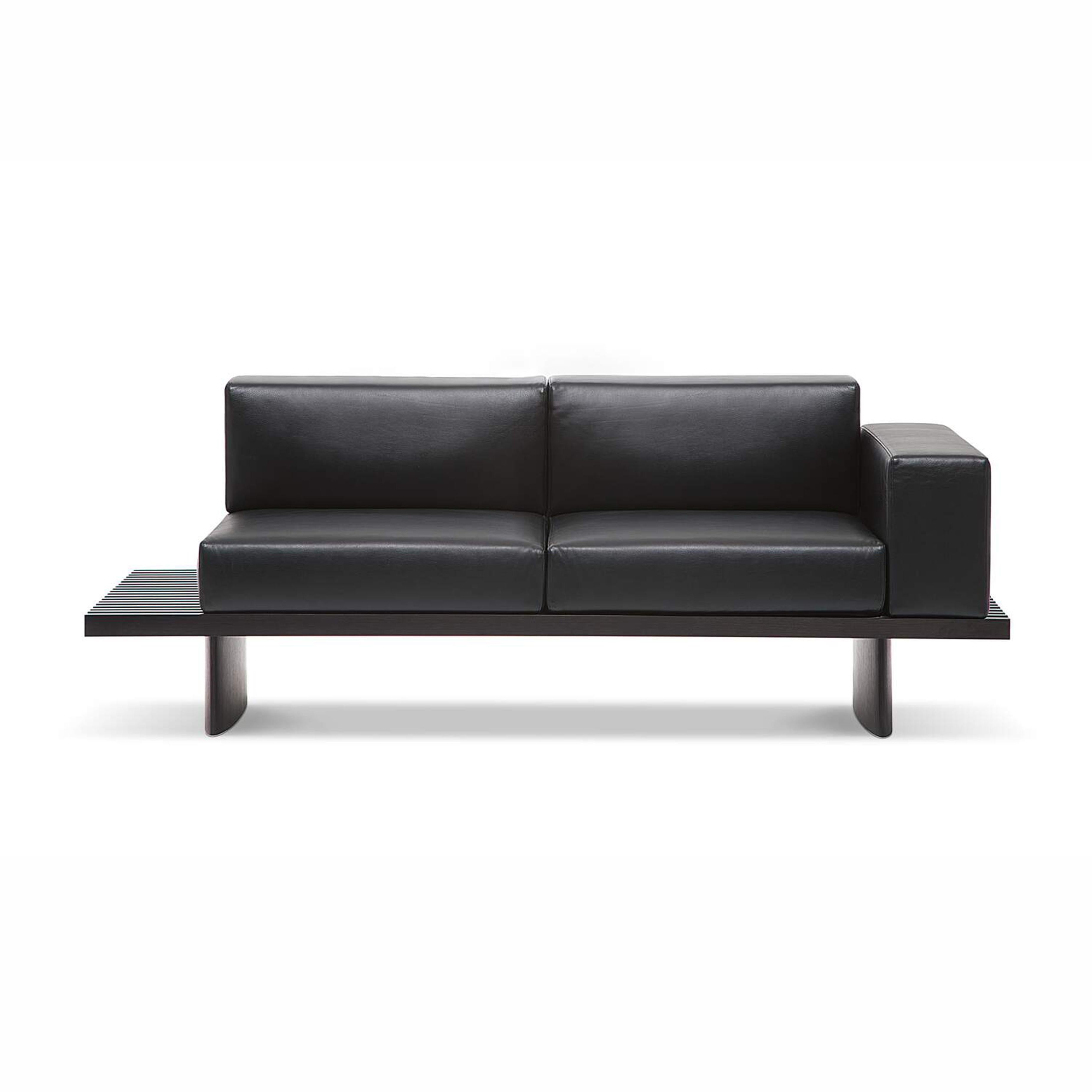 https://a.1stdibscdn.com/charlotte-perriand-refolo-modular-sofa-wood-and-black-leather-by-cassina-for-sale-picture-11/f_14272/f_284296321651141215458/2_master.jpg