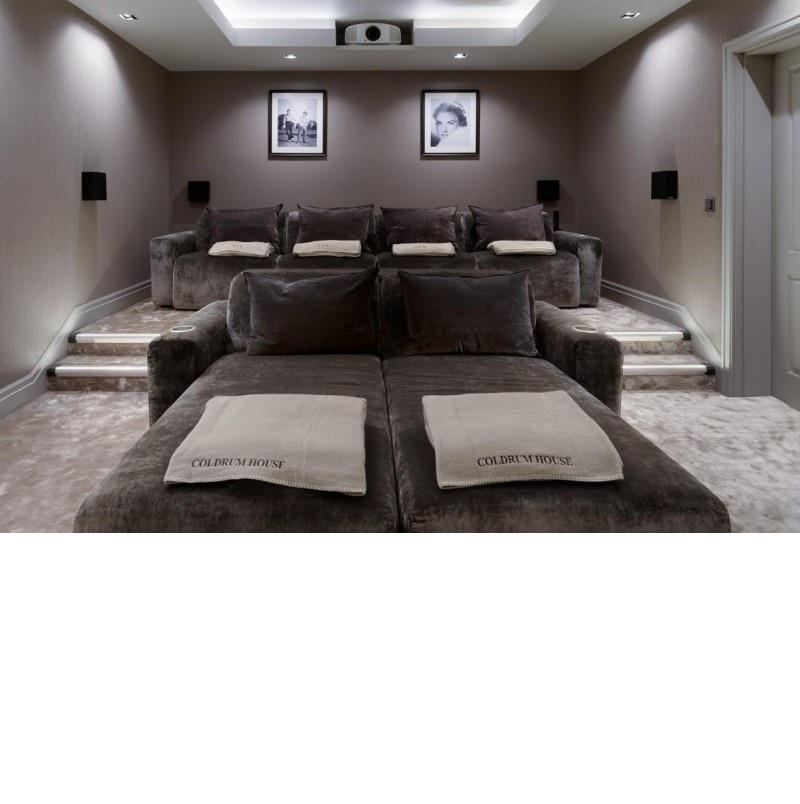 https://a.1stdibscdn.com/customizable-electric-reclining-sofa-for-home-cinemas-in-high-resistance-velvet-for-sale-picture-5/f_27693/f_306428421664533982248/2_master.jpg