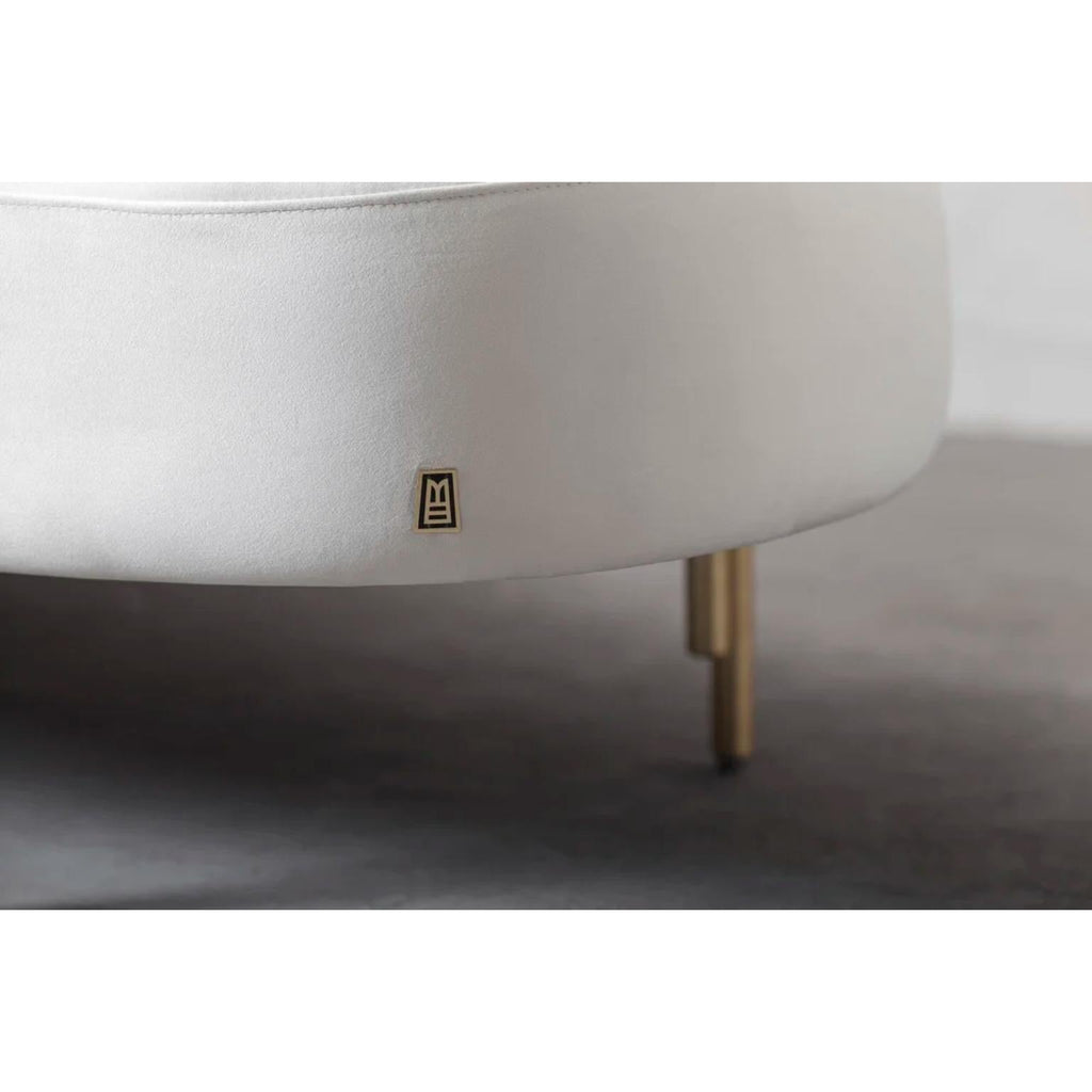 https://a.1stdibscdn.com/sitiera-3-seater-sofa-in-ivory-velvet-upholstery-aged-brass-by-estudio-andean-for-sale-picture-3/f_12192/f_468701121759247434639/2_master.jpg