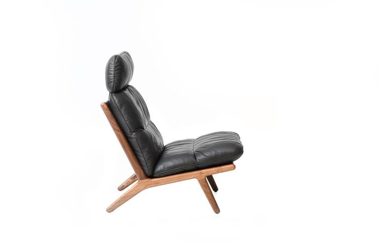 https://a.1stdibscdn.com/de-sede-ds-531-chair-without-armrest-in-black-upholstery-by-de-sede-design-team-for-sale-picture-2/22569652/f_324460521674812776371/2_master.jpg?width=768
