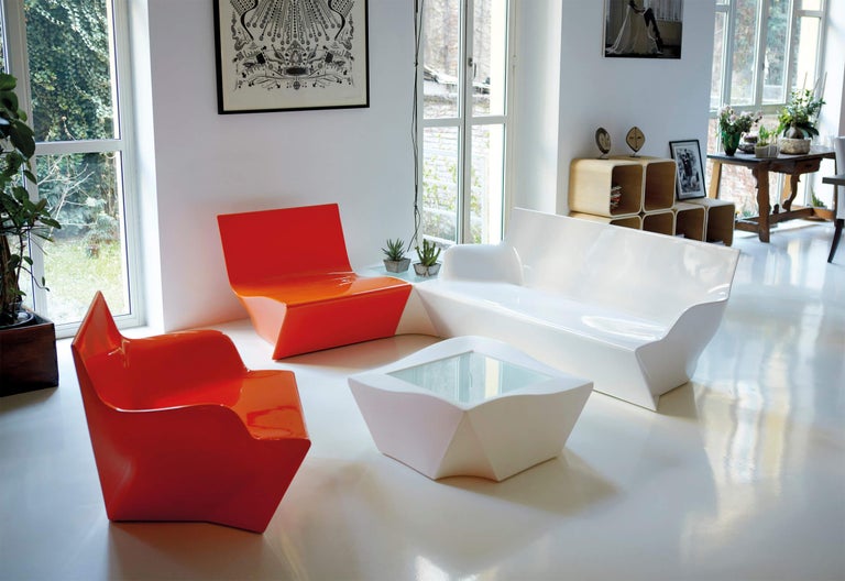https://a.1stdibscdn.com/sweet-fuchsia-kami-yon-sofa-by-marc-sadler-for-sale-picture-3/f_12192/f_394513621714153080696/2_master.jpg?width=768