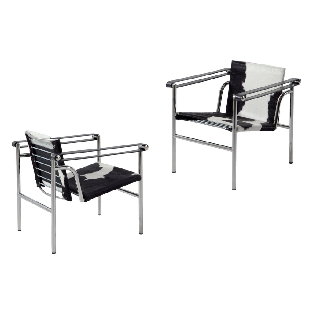 https://a.1stdibscdn.com/set-of-two-lc1-chairs-by-le-corbusier-jeanneret-charlotte-perriand-by-cassina-for-sale/1121189/f_311093821667915960056/31109382_datamatics.jpg
