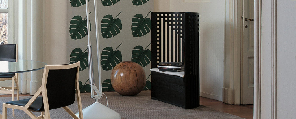 https://a.1stdibscdn.com/charles-rennie-mackintosh-312-willow-trone-armchair-by-cassina-for-sale-picture-5/f_14272/f_294340021657010740605/312_willow_1_2_master.jpg