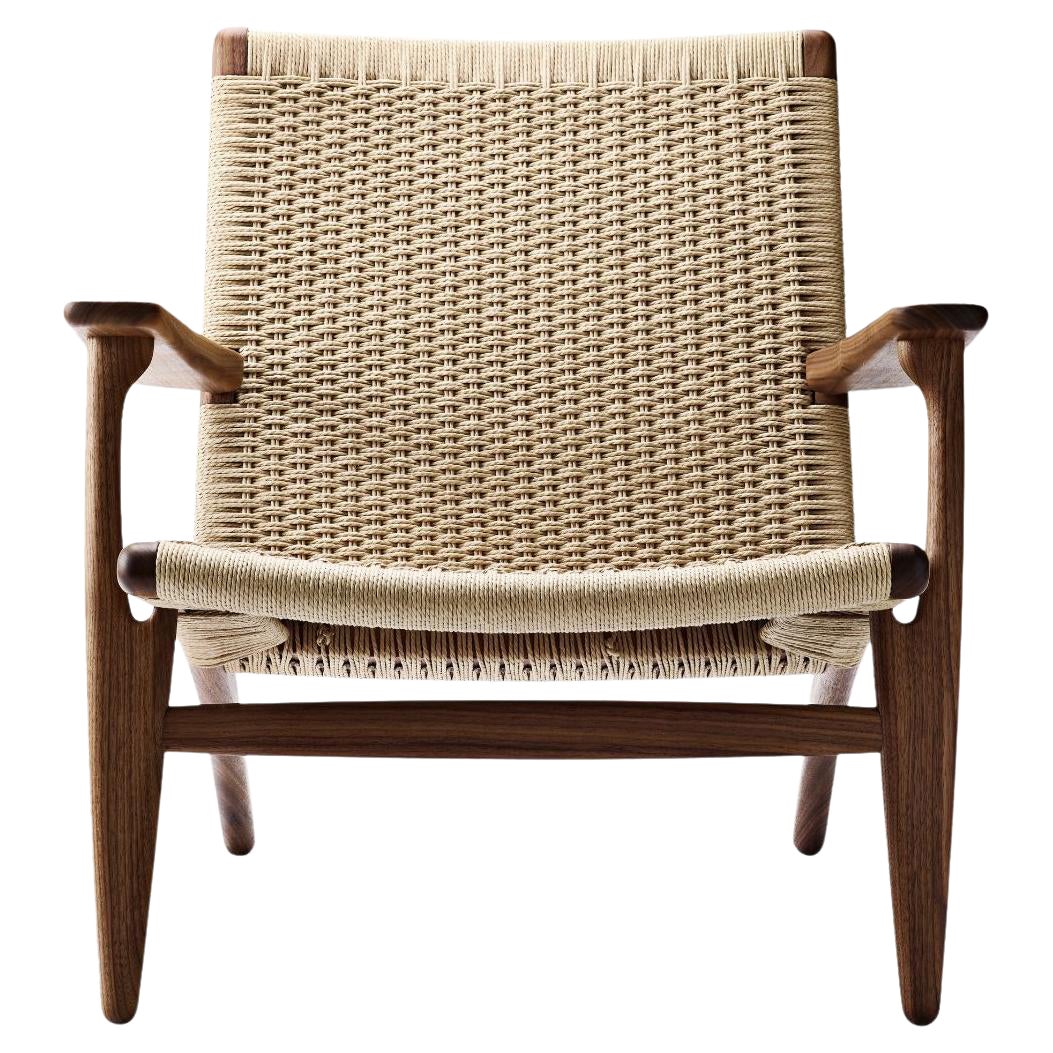https://a.1stdibscdn.com/hans-j-wegner-ch25-easy-chair-in-walnut-oil-papercord-for-carl-hansen-son-for-sale/1121189/f_316522321704722210258/31652232_datamatics.jpg