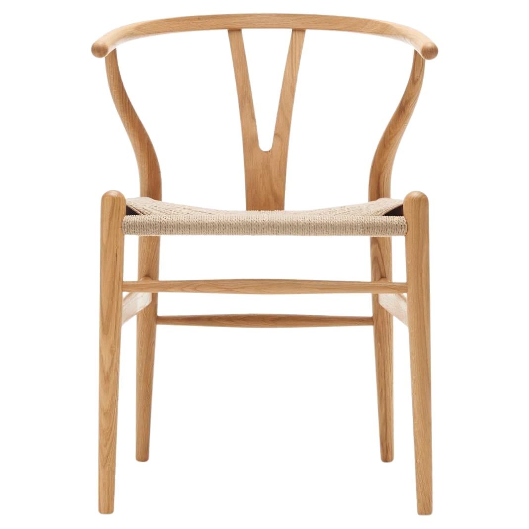 https://a.1stdibscdn.com/hans-j-wegner-ch24-wishbone-chair-in-oak-and-oil-for-carl-hansen-son-for-sale/1121189/f_316705521704722228763/31670552_datamatics.jpg