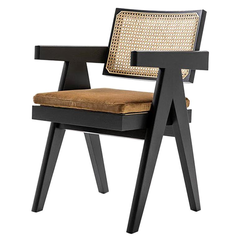 https://a.1stdibscdn.com/pierre-jeanneret-051-capitol-complex-office-chair-with-cushion-by-cassina-for-sale/1121189/f_318125321671642526647/31812532_datamatics.jpg