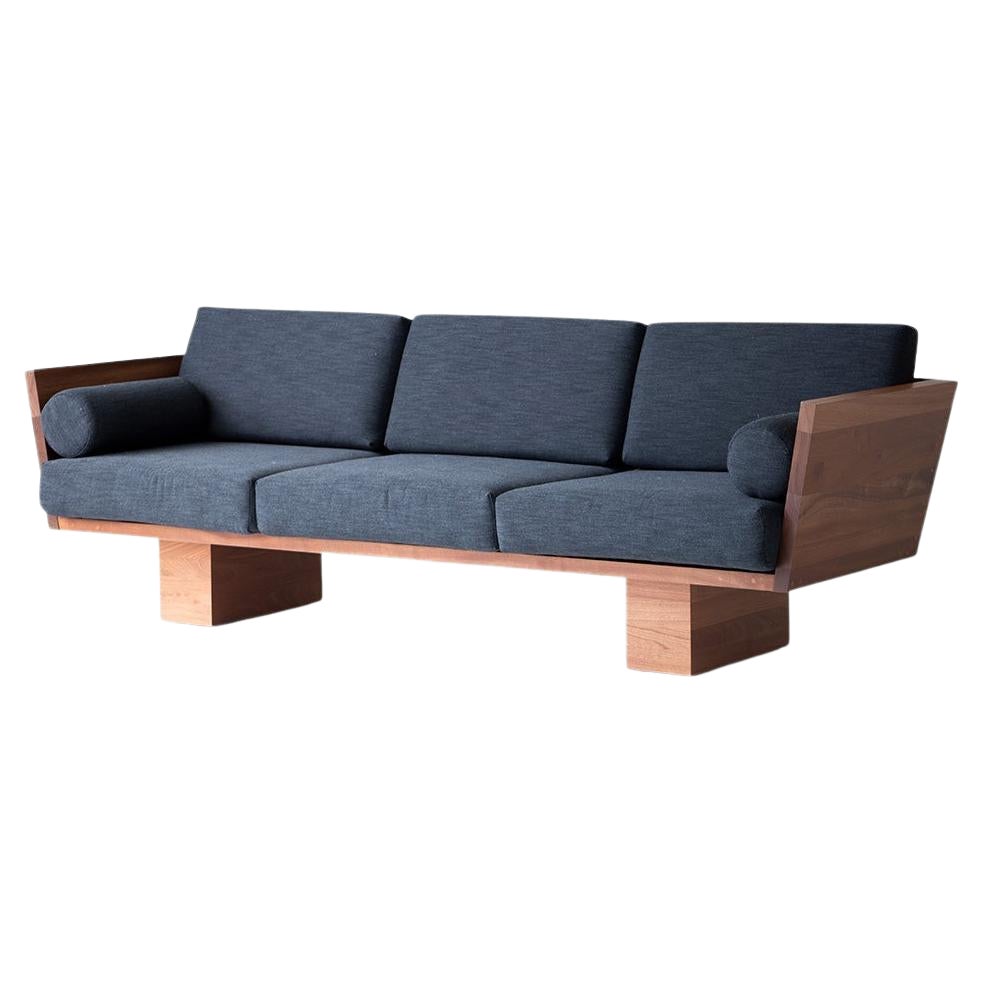 https://a.1stdibscdn.com/modern-patio-furniture-suelo-sofa-in-natural-for-sale/1121189/f_320850521673090412678/32085052_datamatics.jpg